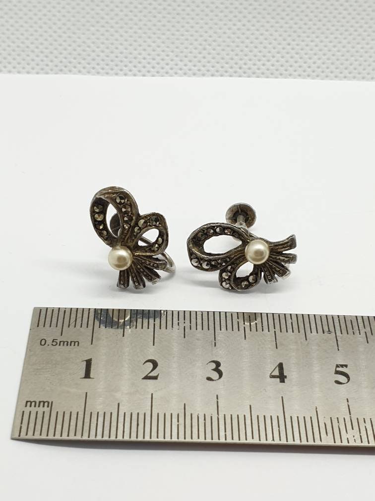 Antique Marcasite & Faux Pearl Screw Back Earrings Ribbon Bow Shape Solid Silver Stamped Sparkly Womens Ladies Jewelry Vintage Jewellery