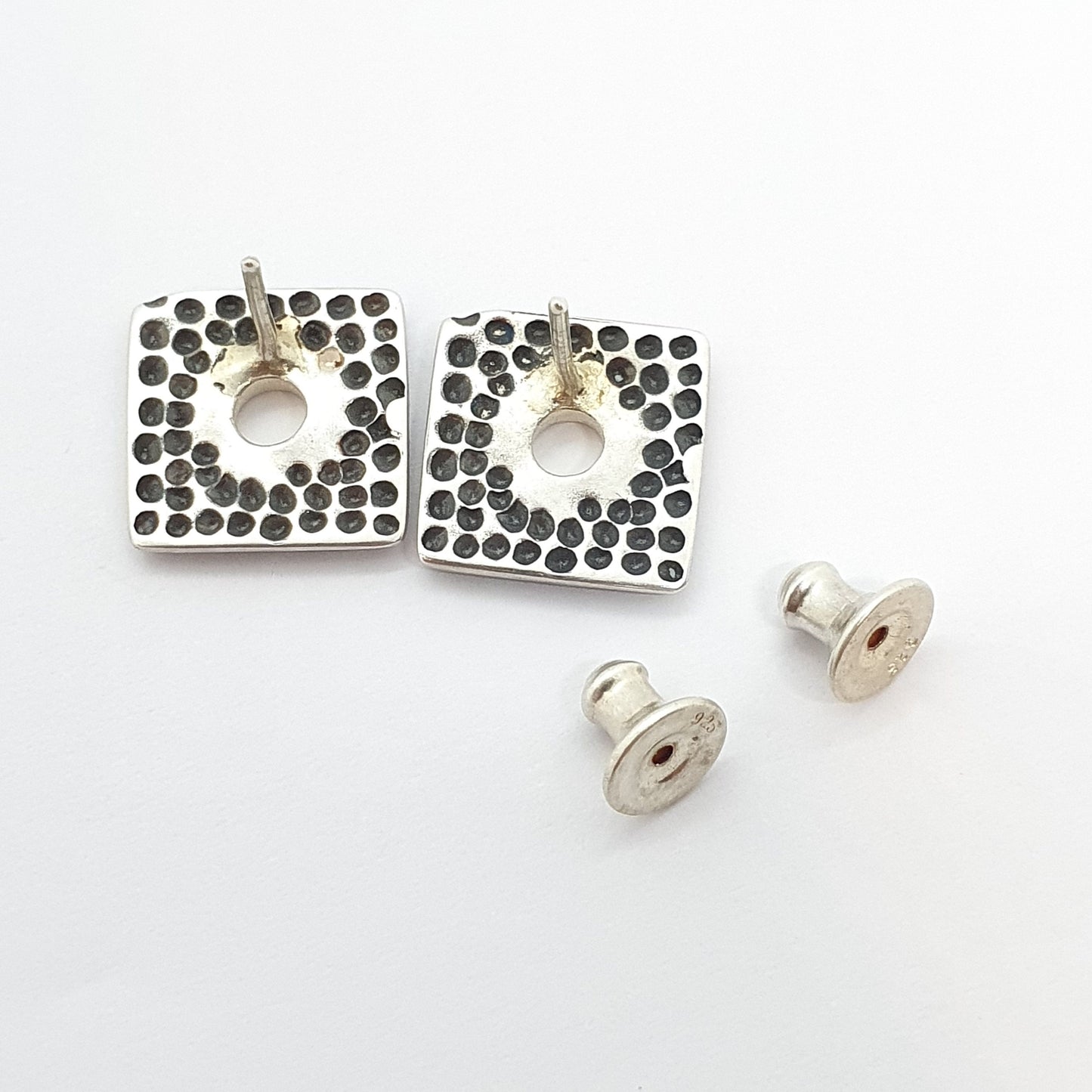 Vintage Sterling Silver Square Earrings Stud Aztec Style 1980s Modernist Retro Hammered Solid 925 Cube Womens Ladies Jewelry Jewellery