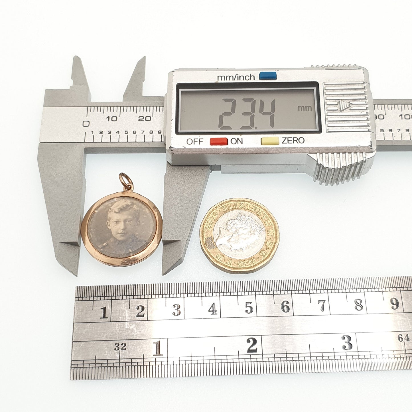 Antique 15ct Rose Gold Locket Pendant Necklace Solid 15k Soldier Mourning Round Circle Vintage Photo Picture Glass Womens Jewelry Jewellery