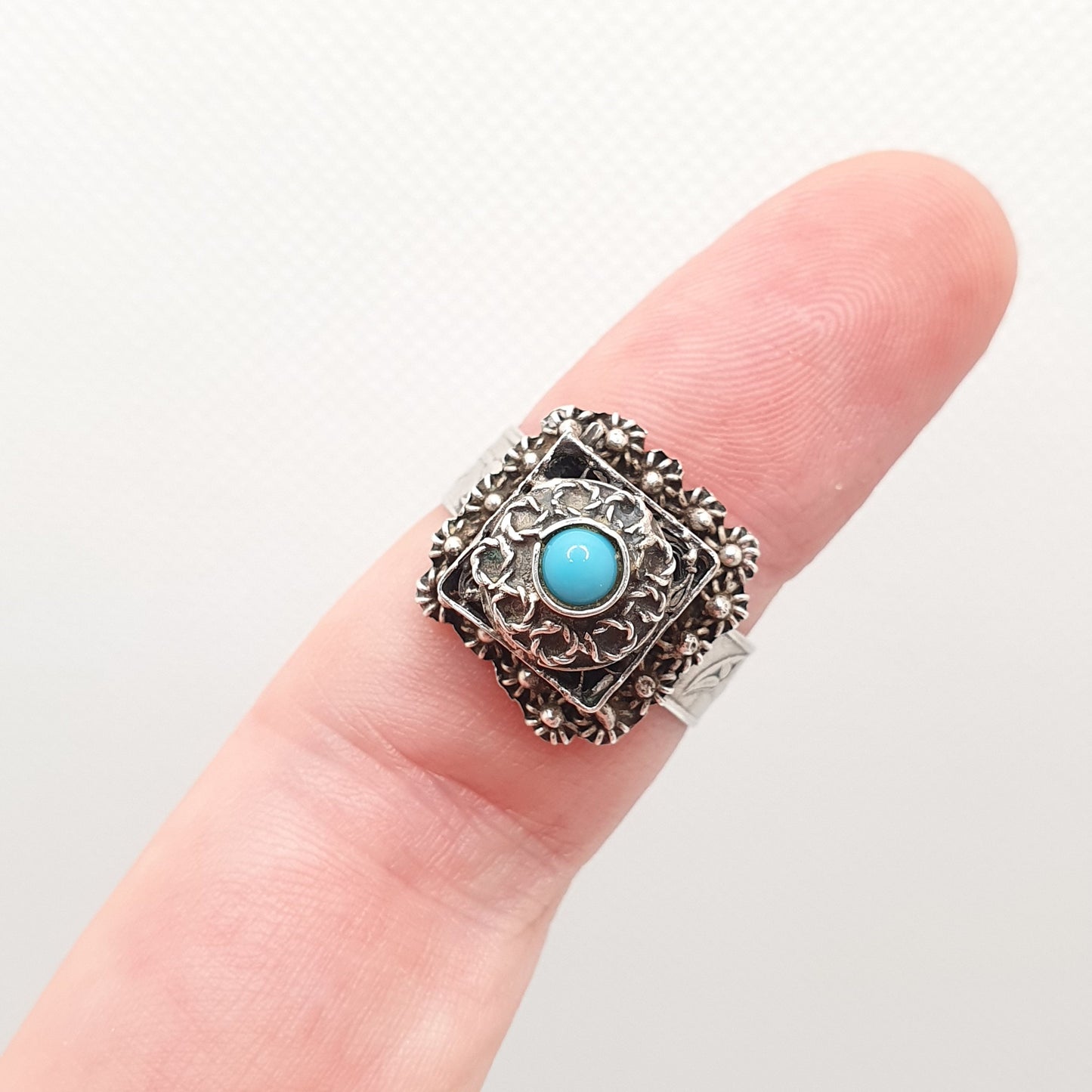 Vintage Sterling Silver Locket Ring Poison Signet Egyptian Faux Turquoise Filigree Opening Secret Compartment Square Jewelry Jewellery