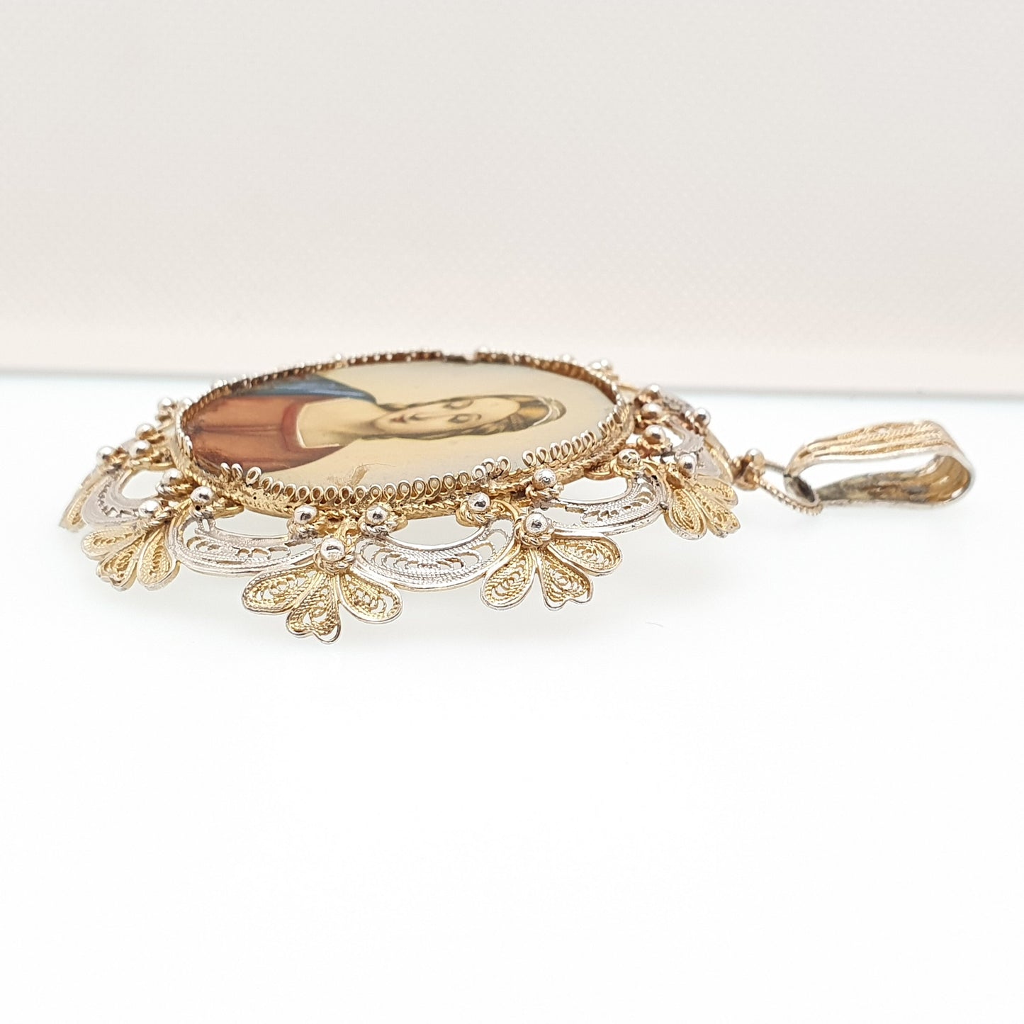Vintage Solid Silver Filigree Portrait Locket Pendant Necklace Gold Vermeil Handmade Artisan Large Big Huge Picture Womens Jewellery Jewelry