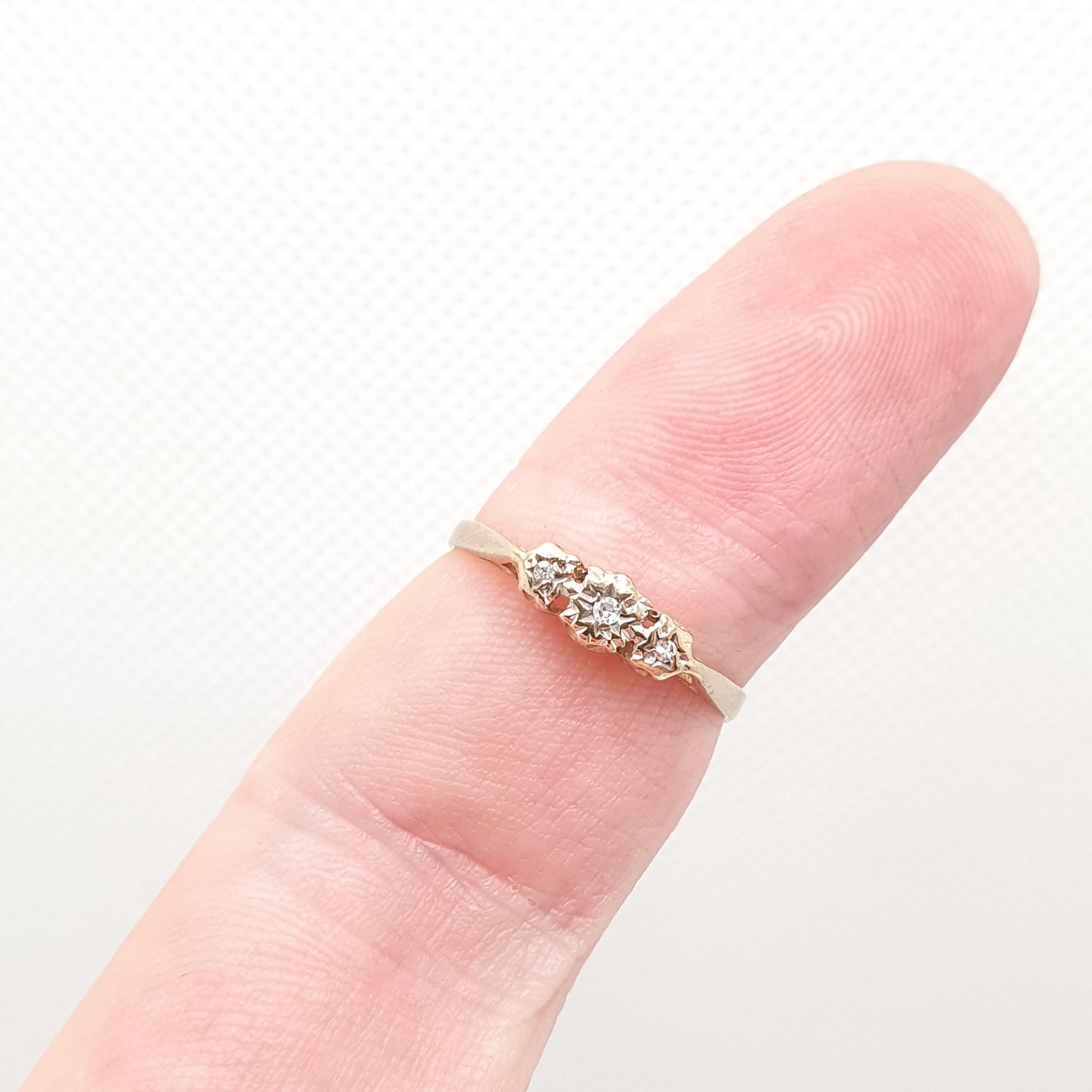Vintage 9ct 9k Diamond Gold Ring Trilogy Diamonds Solid 375 3 Three Stone Sparkly Genuine Real Gemstone Fine Estate Womens Jewelry Jewellery