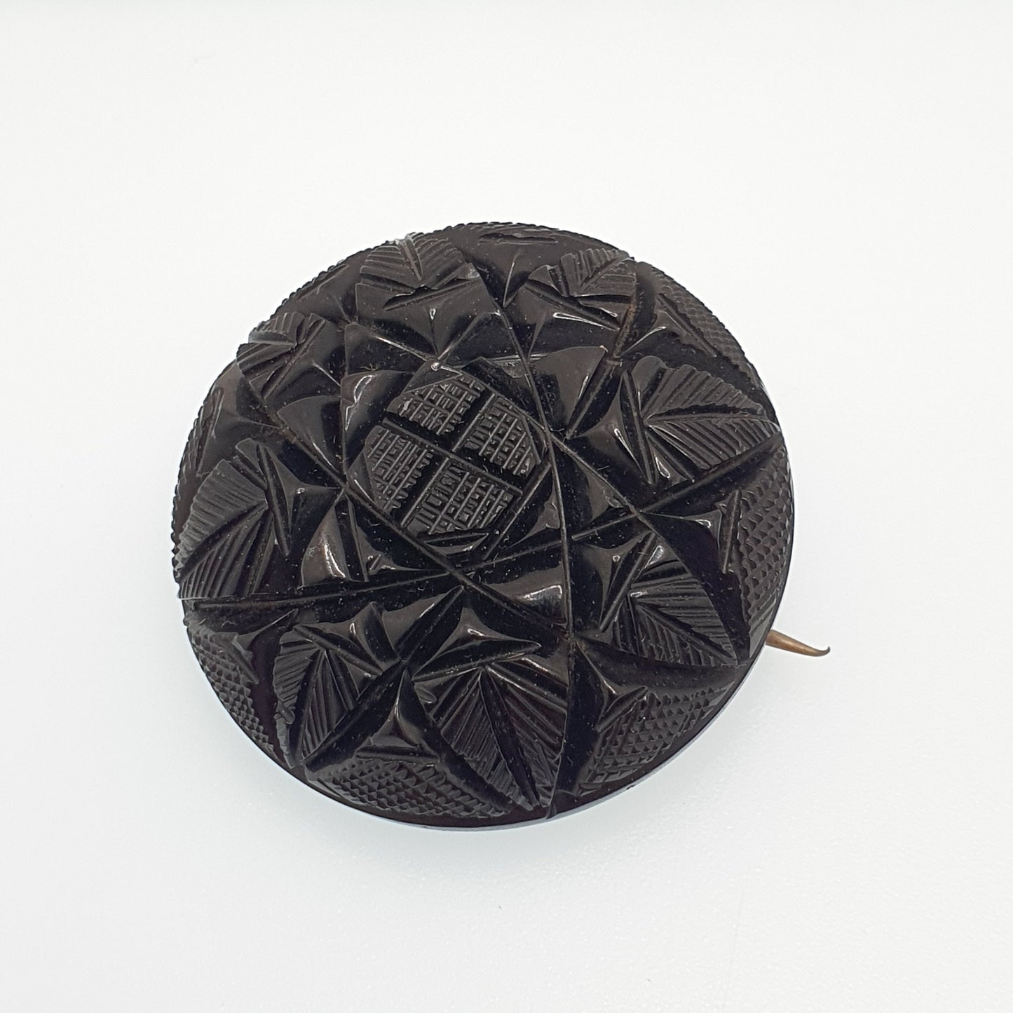 Antique Victorian Whitby Jet Brooch Star Flower Large Big Mourning Gothic High Relief Engraved Pattern Vintage Womens Jewelry Jewellery