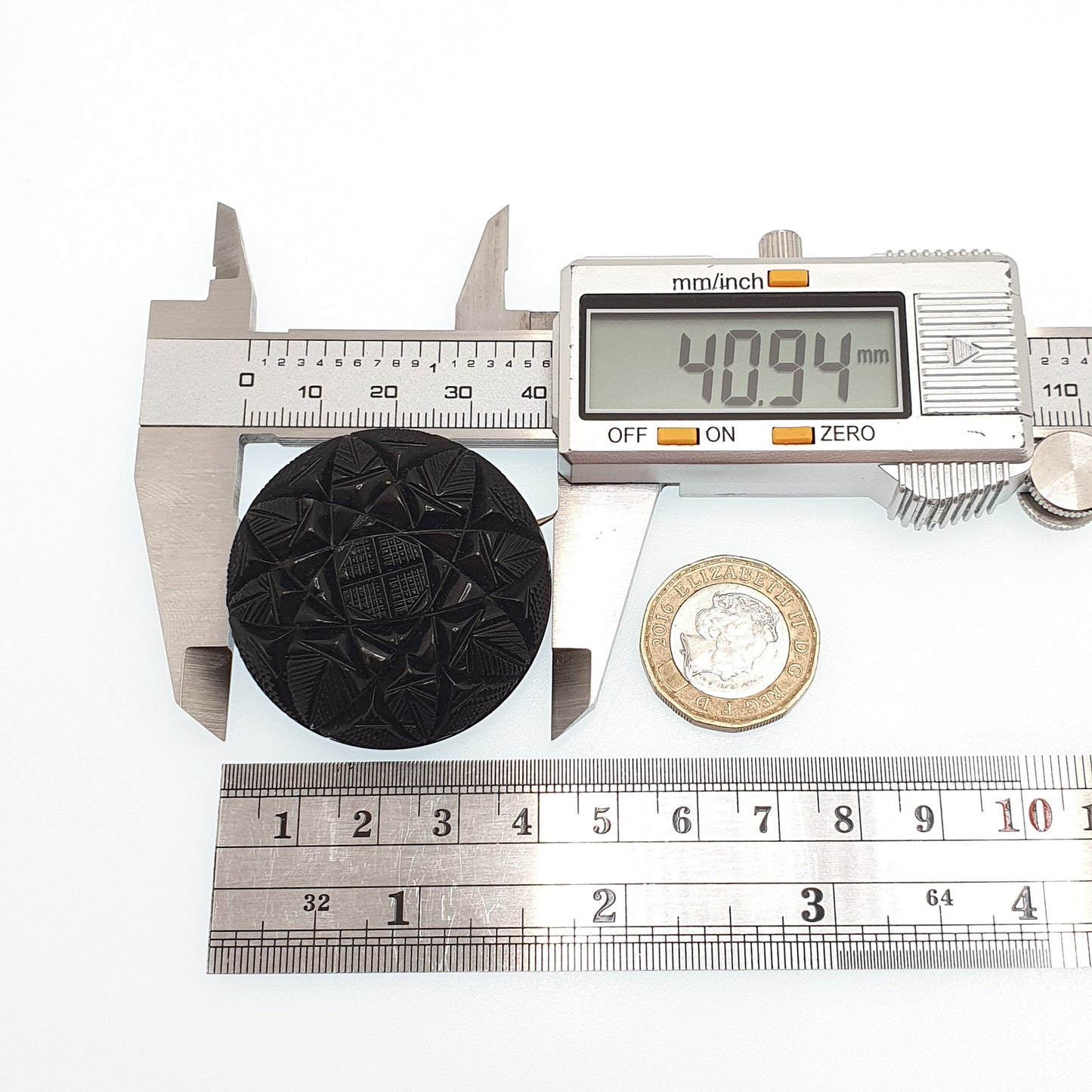 Antique Victorian Whitby Jet Brooch Star Flower Large Big Mourning Gothic High Relief Engraved Pattern Vintage Womens Jewelry Jewellery