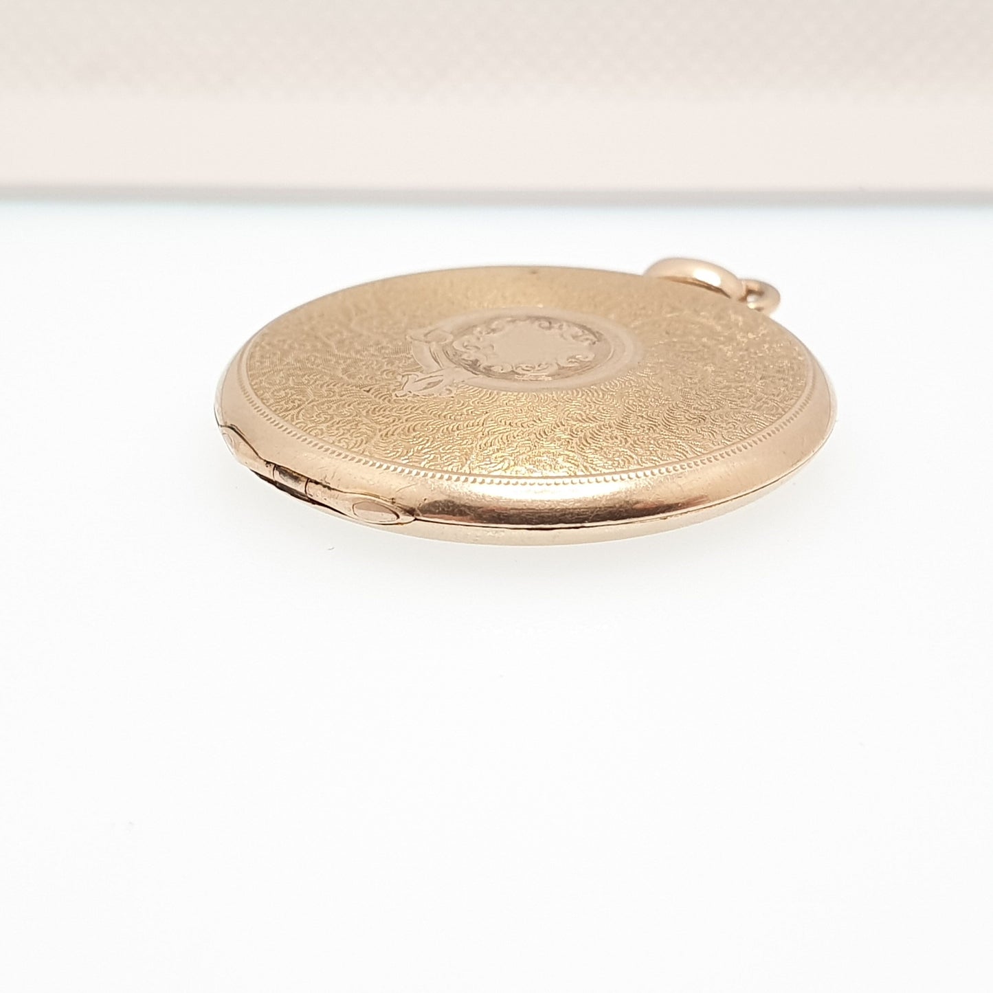Antique Gold Shell ELGIN Locket Necklace Pendant Cased Thick Rolled Gold Filled Round Circle Vintage 1900s Womens Ladies Jewellery Jewelry