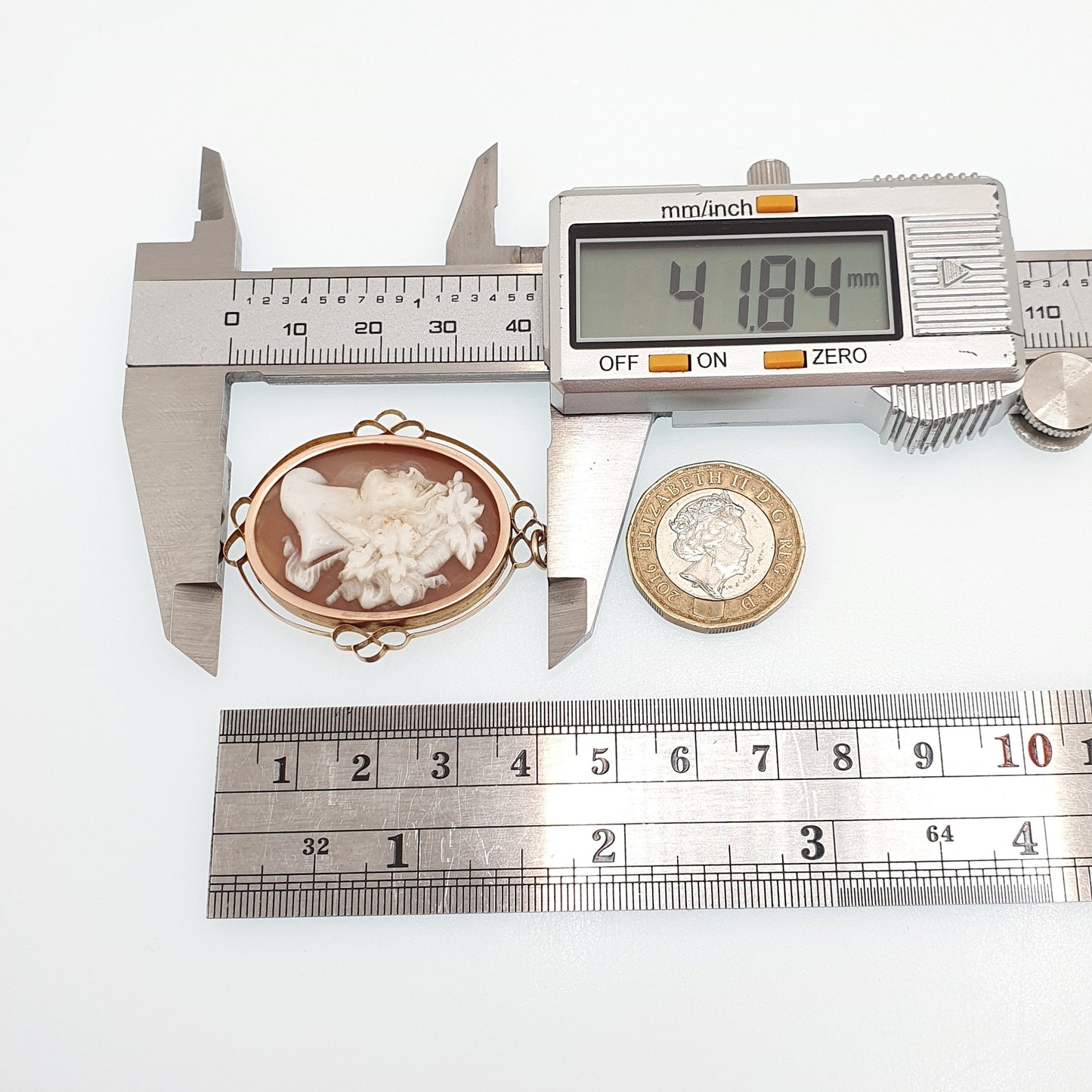 Antique 9ct 9k Gold Cameo Locket Edwardian Solid Gold Hand Carved Shell Pendant Necklace Double Sided Large Photo Pendant Jewelry Jewellery