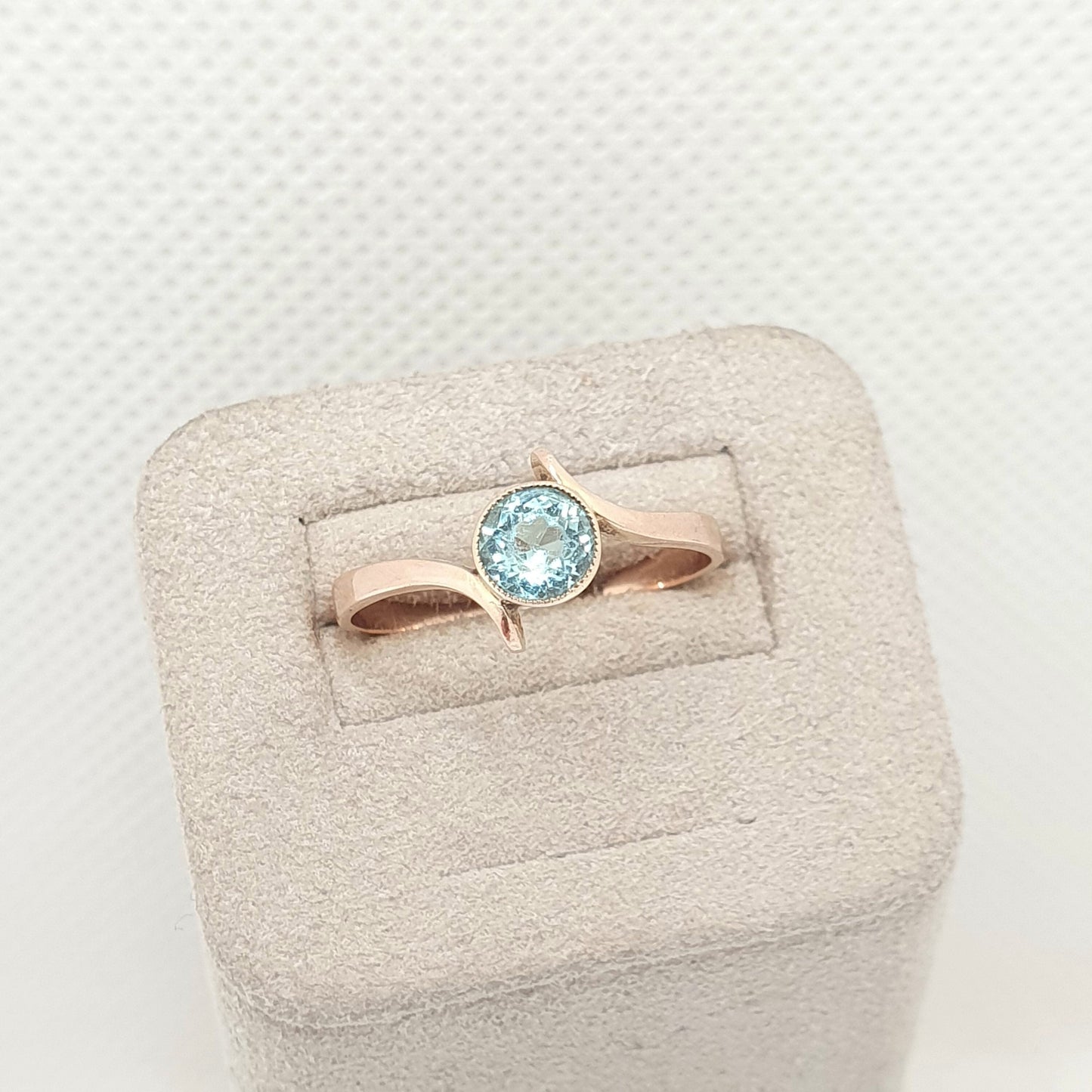 Antique 9ct 9k Gold Aquamarine Paste Ring Edwardian 1900s Solitaire Rose Gold Light Blue Solid 375 Fine Vintage Womens Jewelry Jewellery