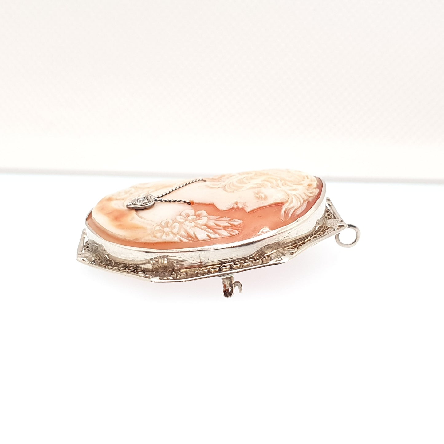 Old Vintage 14k Gold Cameo Pendant Brooch Diamond Necklace Heart Solid 14kt 585 White Gold Fine Large Big Shell Estate Jewelry Jewellery