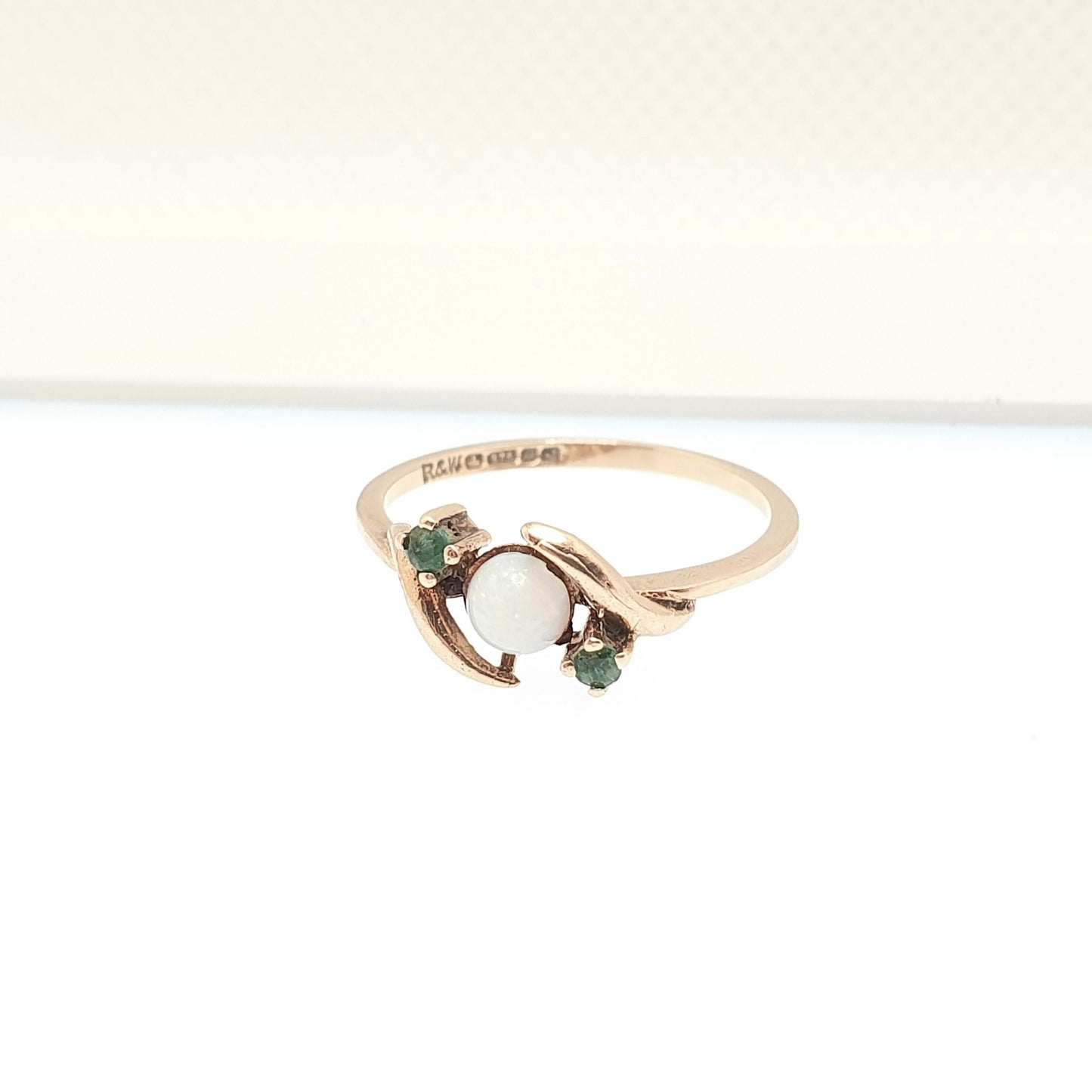 Vintage 9ct Gold Emerald & Opal Ring Solid 9k 375 Estate Fine 1981 Hallmark Genuine Real Gemstones Jewelry Jewellery Womans Retro