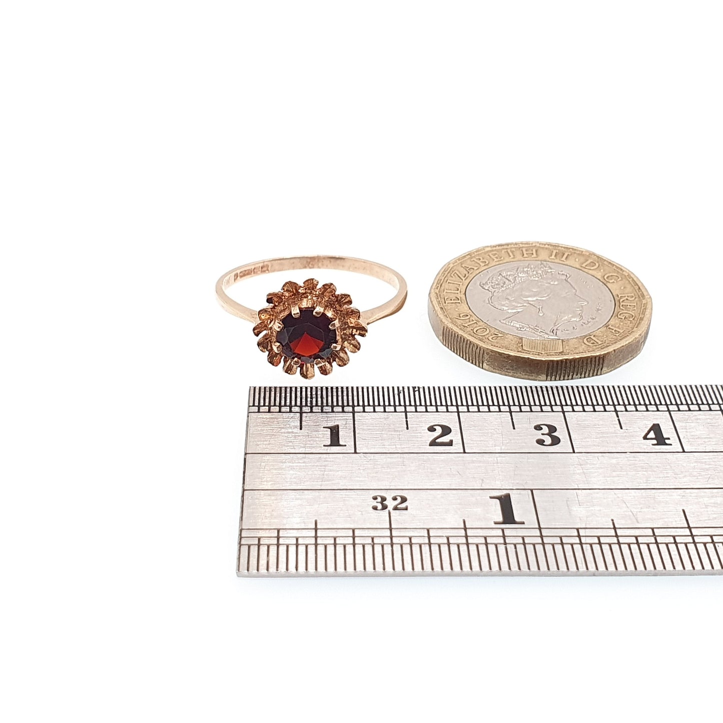 Vintage 9ct Gold Garnet Ring Solid 9k 375 Flower Style 1971 Hallmarked Crimson Red Pyrope Gemstone Womens Retro Jewelry Jewellery