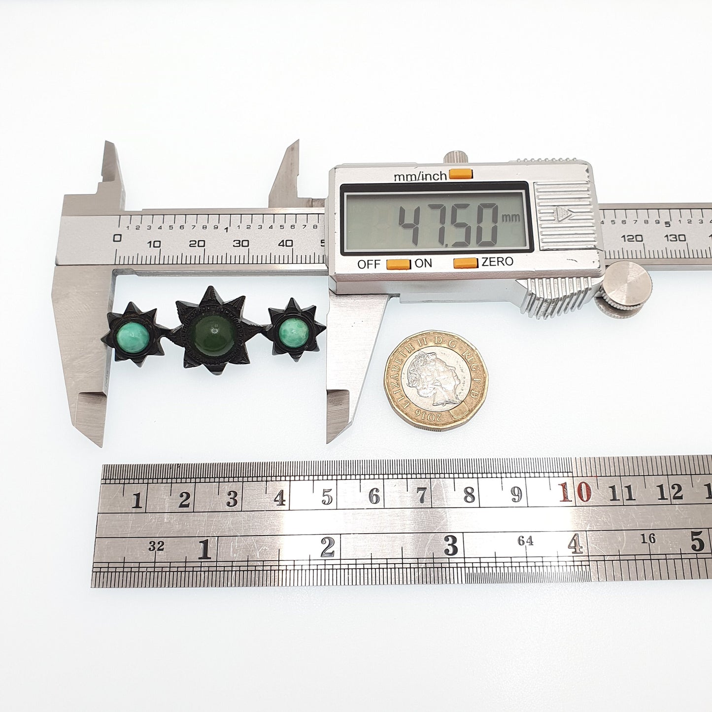 Antique Whitby Jet Star Brooch Nephrite New Zealand Jade & Peking Glass Finely Carved Mourning Stars Jewelry Jewellery Womens Vintage