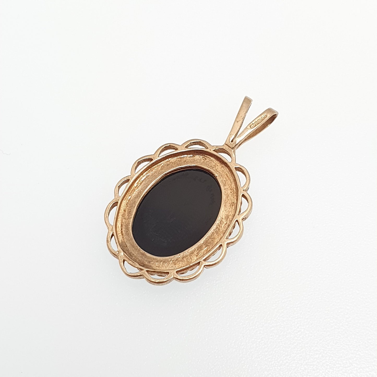 Vintage Blue Agate Cameo 9ct 9k Gold Pendant Necklace Genuine Gemstone Hand Caved Solid 375 Hallmarked Fine Estate Jewelry Womens Jewellery