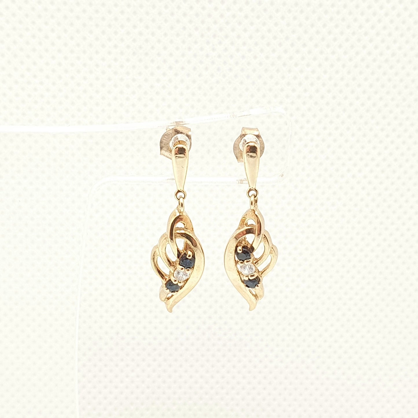 Vintage 9ct 9kt Gold Sapphire Earrings Teardrop Leaf Solid 375 Hallmarked CZ Stud Sparkly Fine Estate Retro 1980s Cute Ladies Womens
