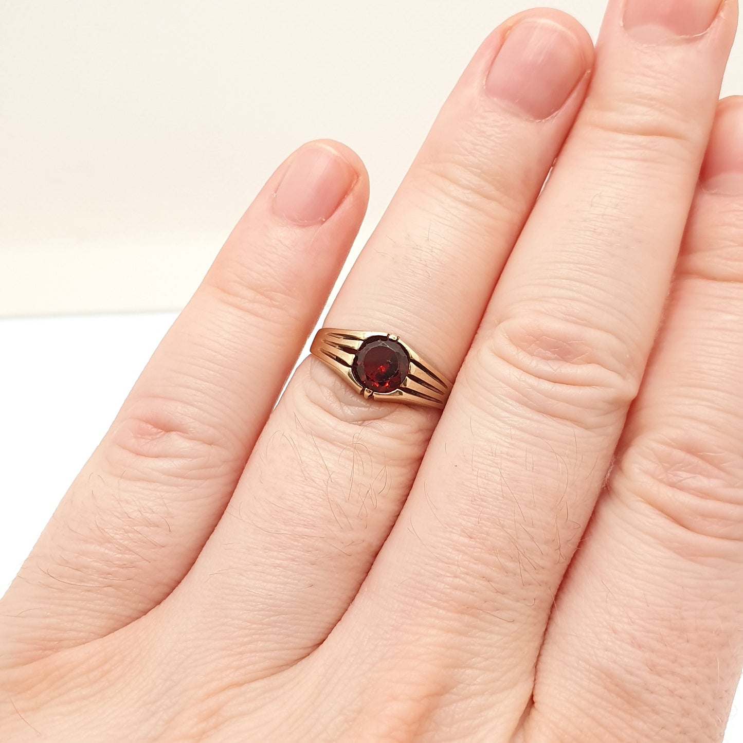 Vintage Solid 9ct Gold Garnet Ring Signet 9k 375 Art Deco Style 1958 Hallmark Pyrope Gemstone Square Round Mens Womens Jewelry Jewellery