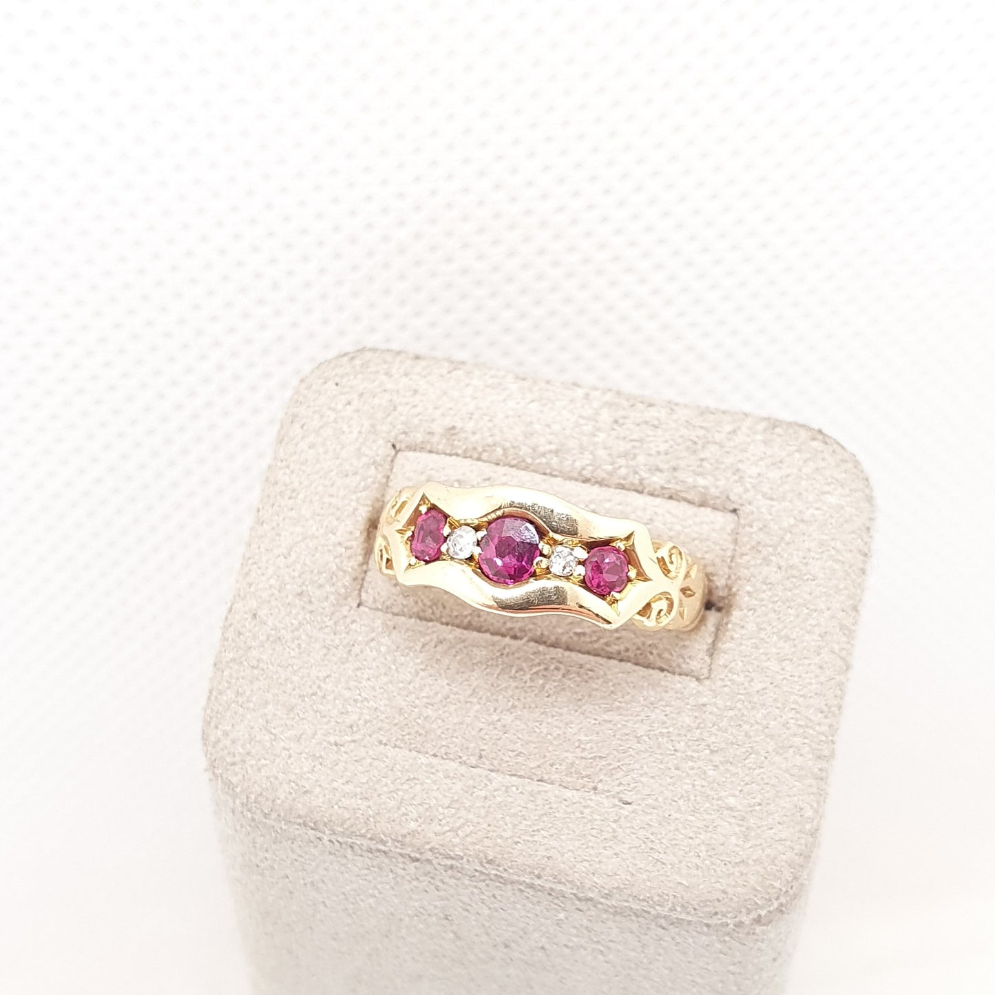 Antique 18ct Gold Ruby & Diamond Ring Edwardian 18k Solid 750 5 Stone 1901 Hallmarked Heavy Victorian Sparkly Old Cut Womens Vintage Jewelry