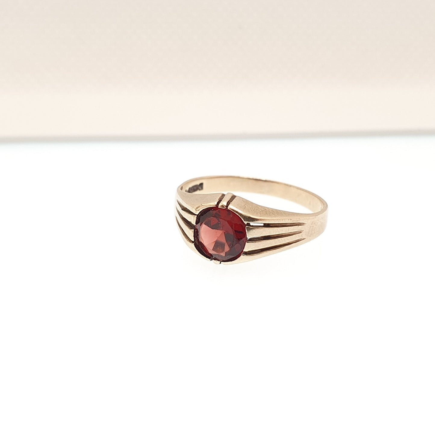 Vintage Solid 9ct Gold Garnet Ring Signet 9k 375 Art Deco Style 1958 Hallmark Pyrope Gemstone Square Round Mens Womens Jewelry Jewellery