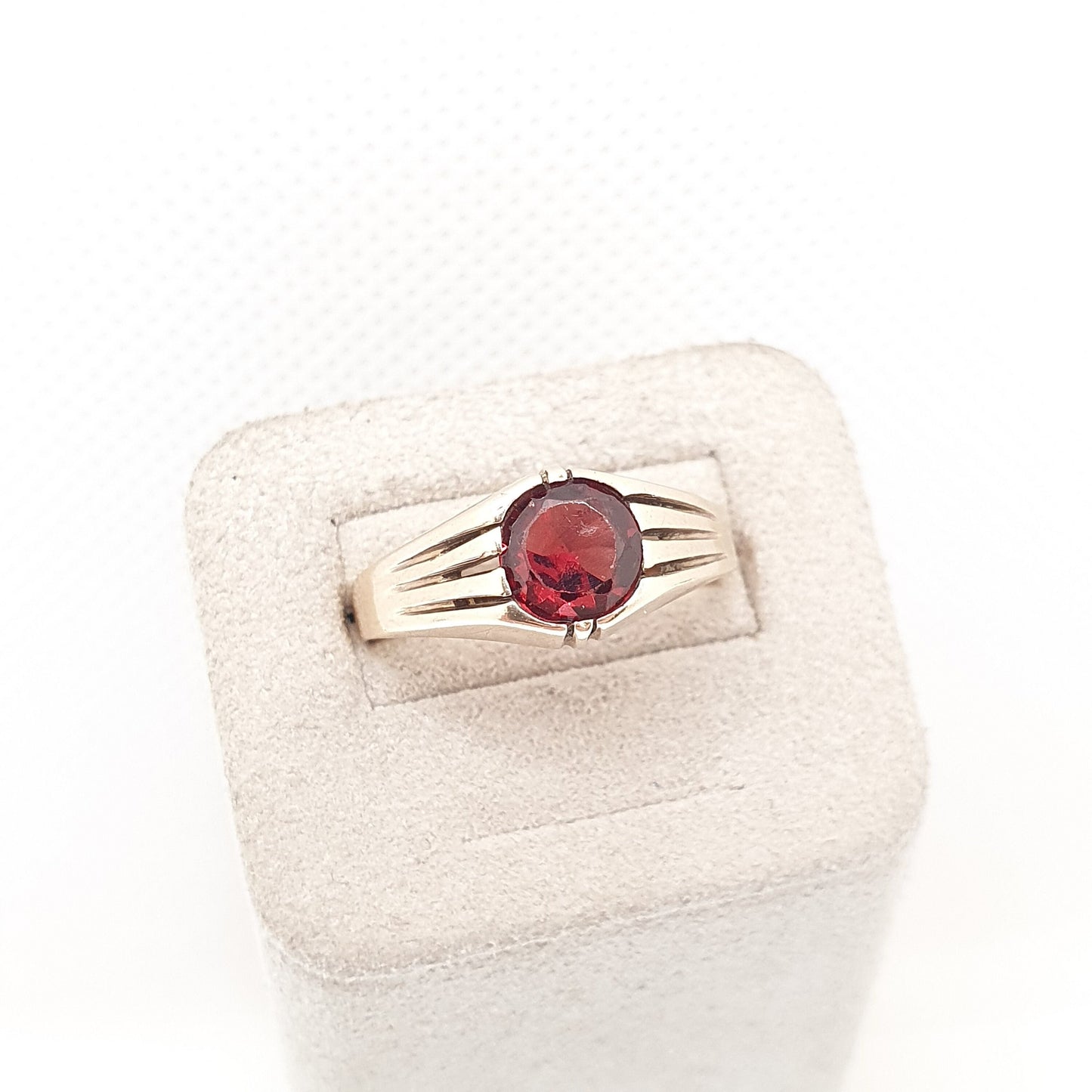 Vintage Solid 9ct Gold Garnet Ring Signet 9k 375 Art Deco Style 1958 Hallmark Pyrope Gemstone Square Round Mens Womens Jewelry Jewellery