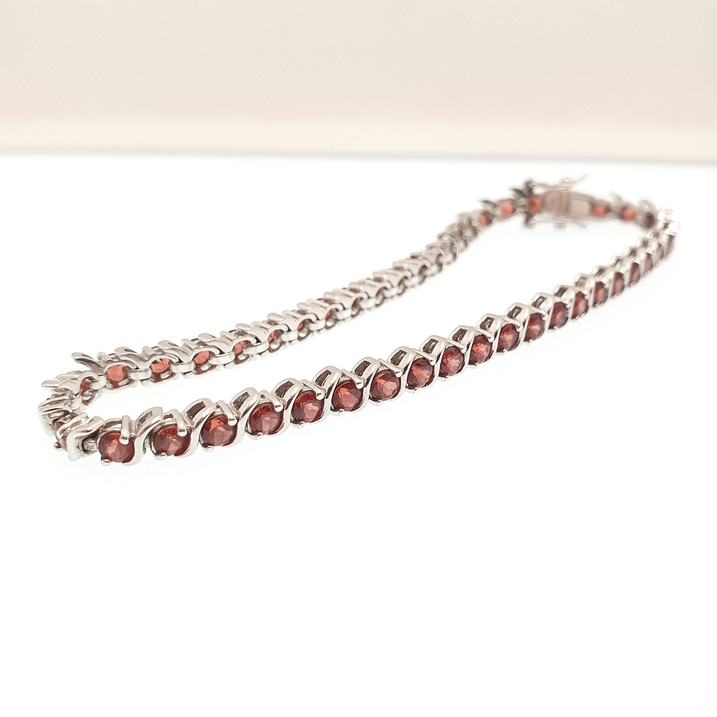 Vintage Sterling Silver Garnet Tennis Bracelet Sparkly Solid 925 Genuine Real Gemstone Pyrope 925 Good Quality Womens Jewelry Jewellery