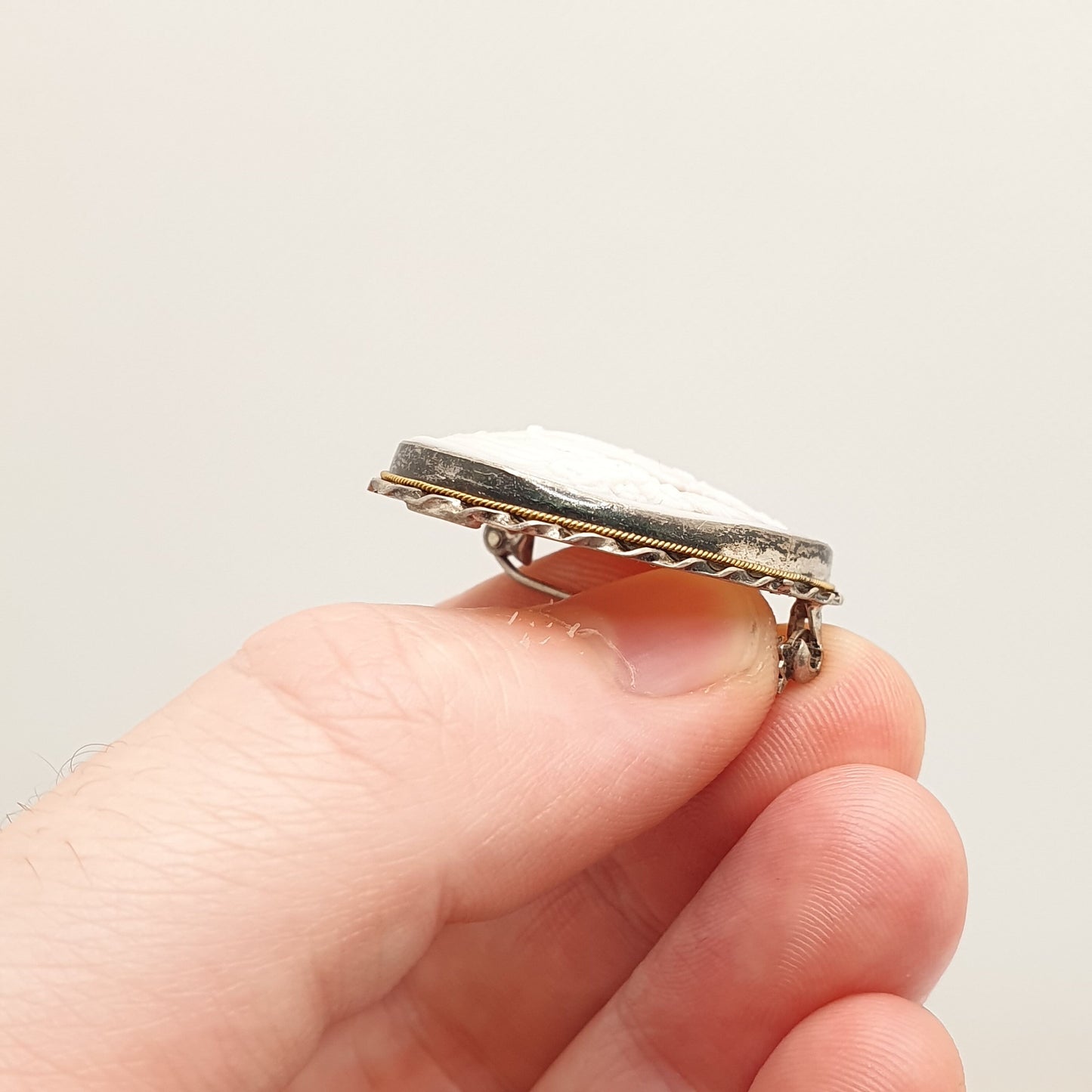 Vintage Sterling Silver Cameo Pendant Brooch Woman With Bird Genuine Shell 1970s Necklace Oval 925 Italian Womens Jewelry Jewellery