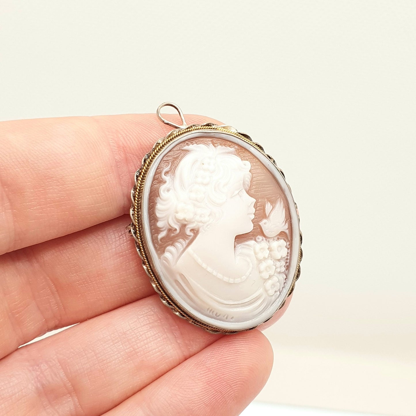 Vintage Sterling Silver Cameo Pendant Brooch Woman With Bird Genuine Shell 1970s Necklace Oval 925 Italian Womens Jewelry Jewellery