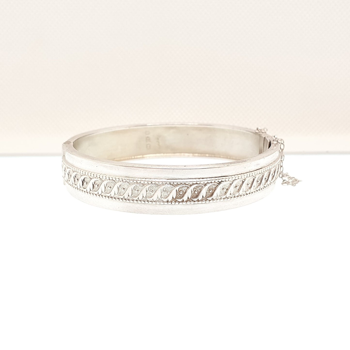 Antique Victorian Sterling Silver Snap Bangle Bracelet 1884 Hallmark Wave Scroll Pattern 16.79g Rare Vintage Womens Jewelry Jewellery