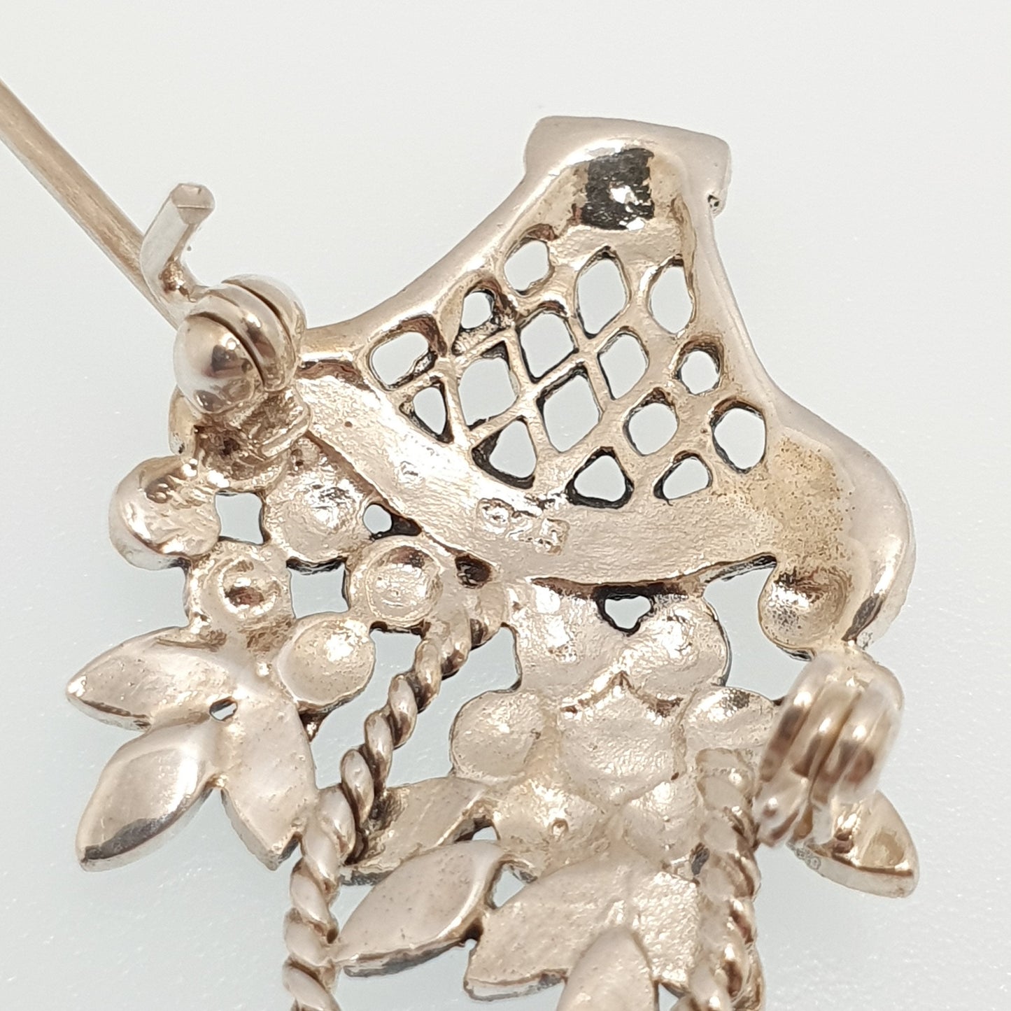 Vintage Sterling Silver Flower Basket Brooch Pin Giardinetti Marcasite Art Deco Style Garden Sweet Solid 925 Womens Jewelry Jewellery