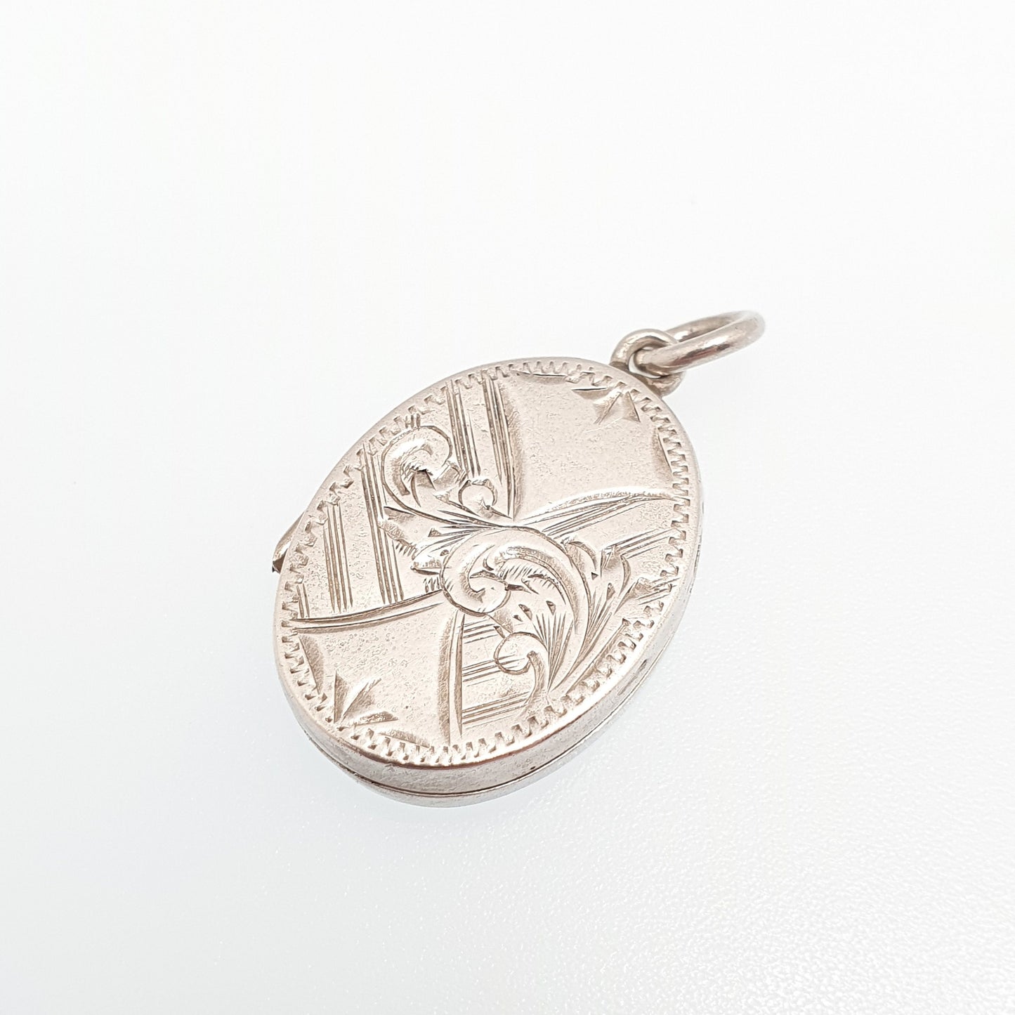 Antique Sterling Silver Locket 1916 Hallmark Hand Engraved Oval Pendant Picture Photo Solid 925 Genuine Vintage Womens Jewelry Jewellery
