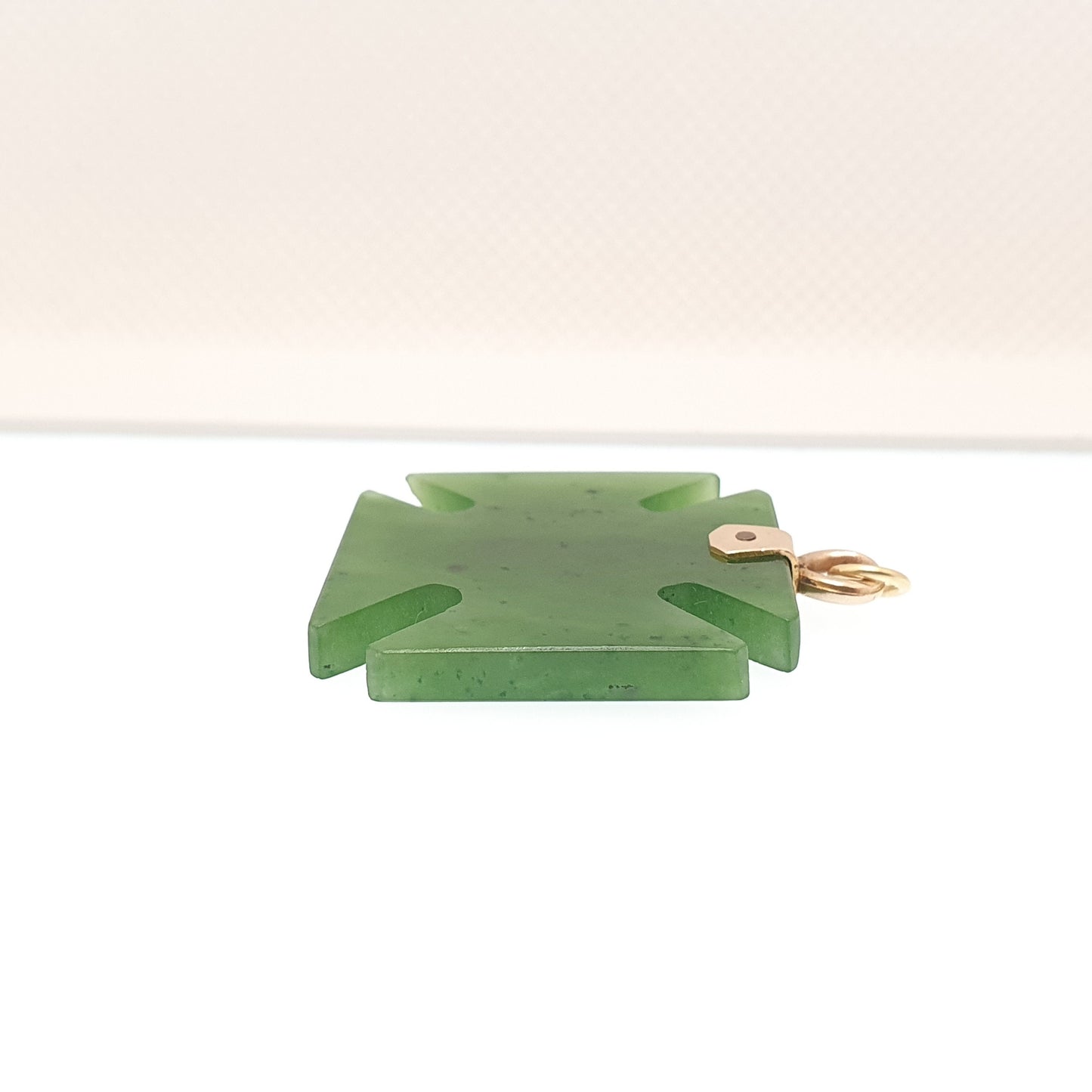 Antique 9ct Gold New Zealand Jade Maltese Cross Necklace Pendant Maori Nephrite Solid 375 9k Victorian Estate Vintage Jewellery Jewelry