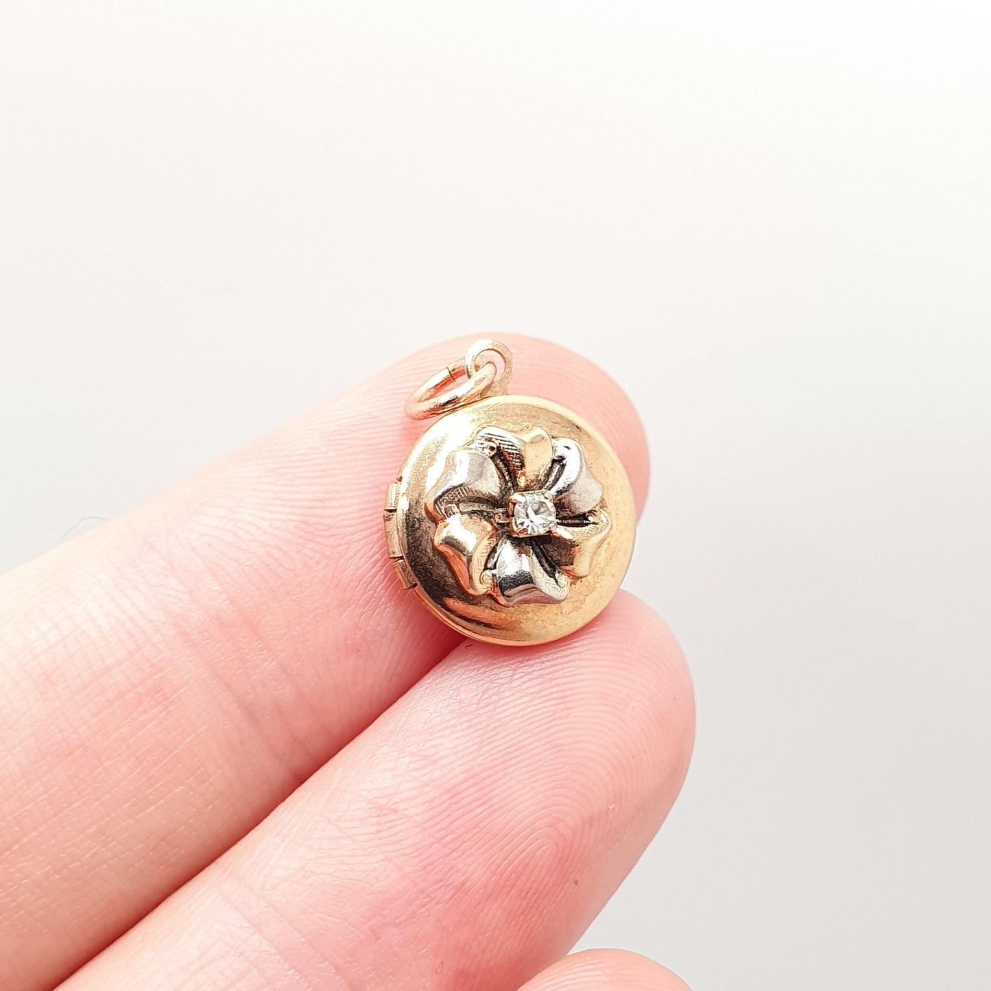 Vintage Rose Rolled Gold Locket Diamond Paste Necklace Pendant Small Tiny Cute Gold Filled Bow Centre Round Vintage Womens Jewellery Jewelry
