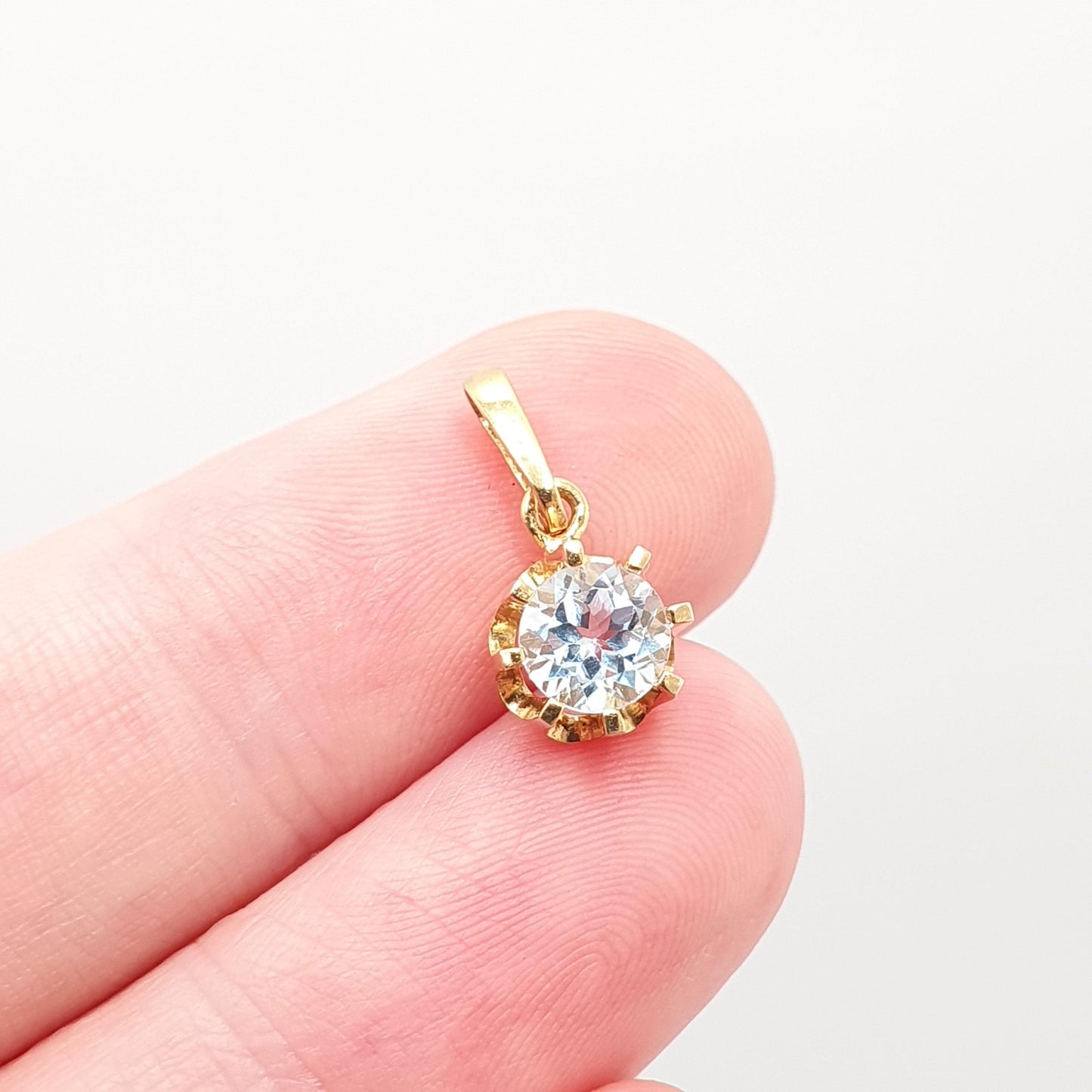 Vintage 14k 14kt Gold Aquamarine Topaz Necklace Pendant Oval Cut Solid 585 Gemstone Small Cute Sky Blue Retro Womens Jewelry Jewellery