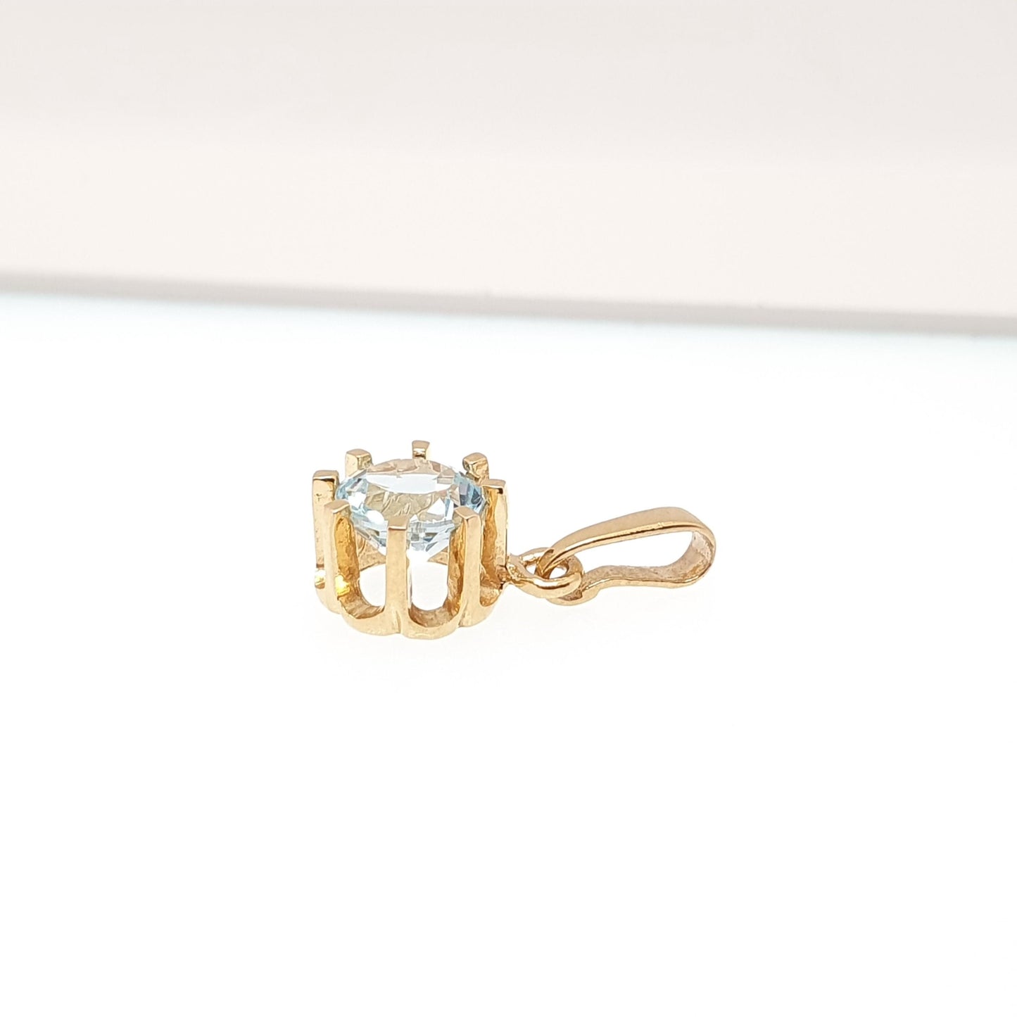 Vintage 14k 14kt Gold Aquamarine Topaz Necklace Pendant Oval Cut Solid 585 Gemstone Small Cute Sky Blue Retro Womens Jewelry Jewellery