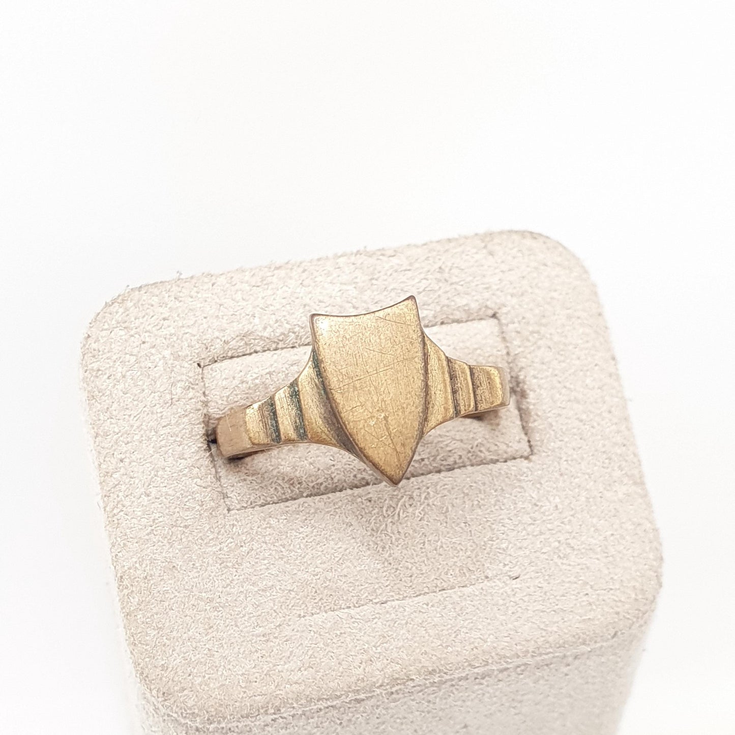 Antique Victorian Shield Signet Ring Gold Tone Base Metal Rustic Gothic Steampunk Genuine Vintage Big Crest Mens Womens Jewelry Jewellery