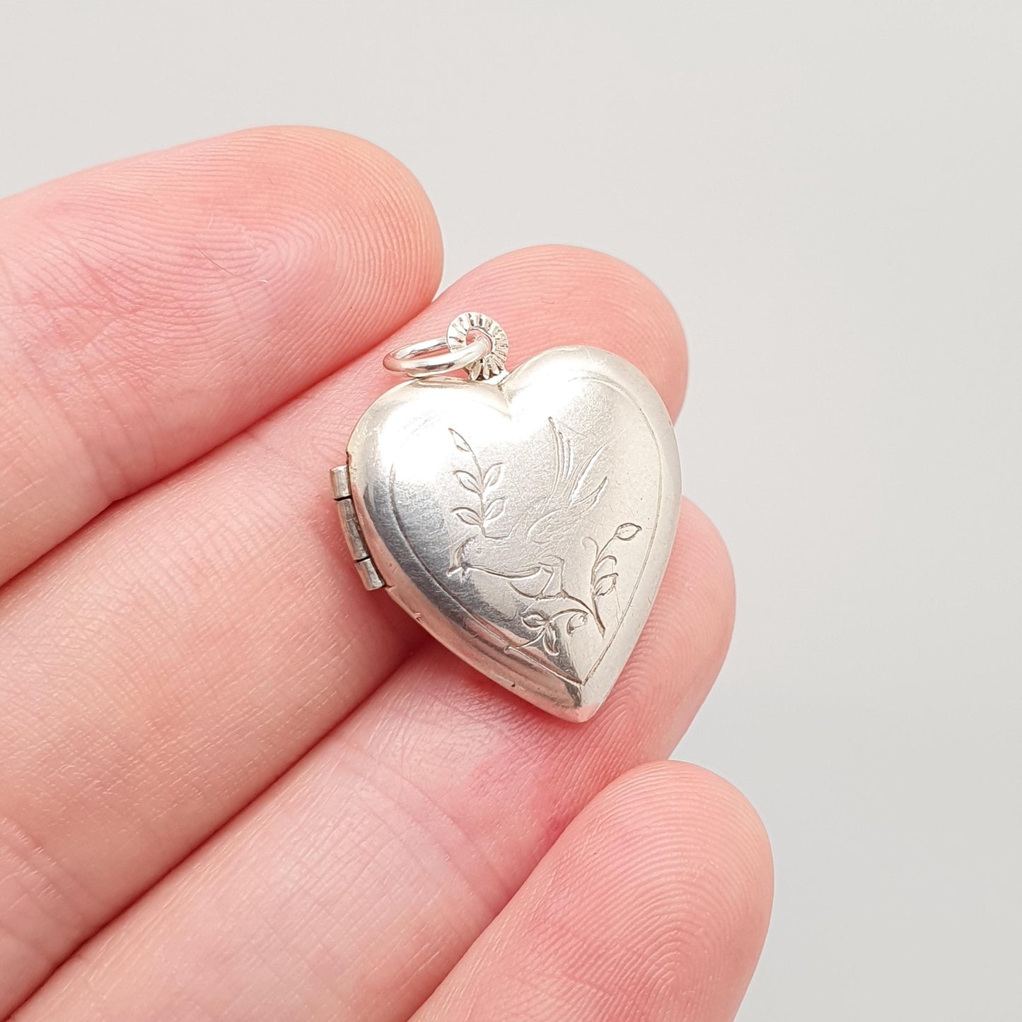 Antique Sterling Silver Bird Heart Locket Pendant Necklace Engraved Love Gift Cute Solid Vintage Picture Photo Womens Jewelry Jewellery