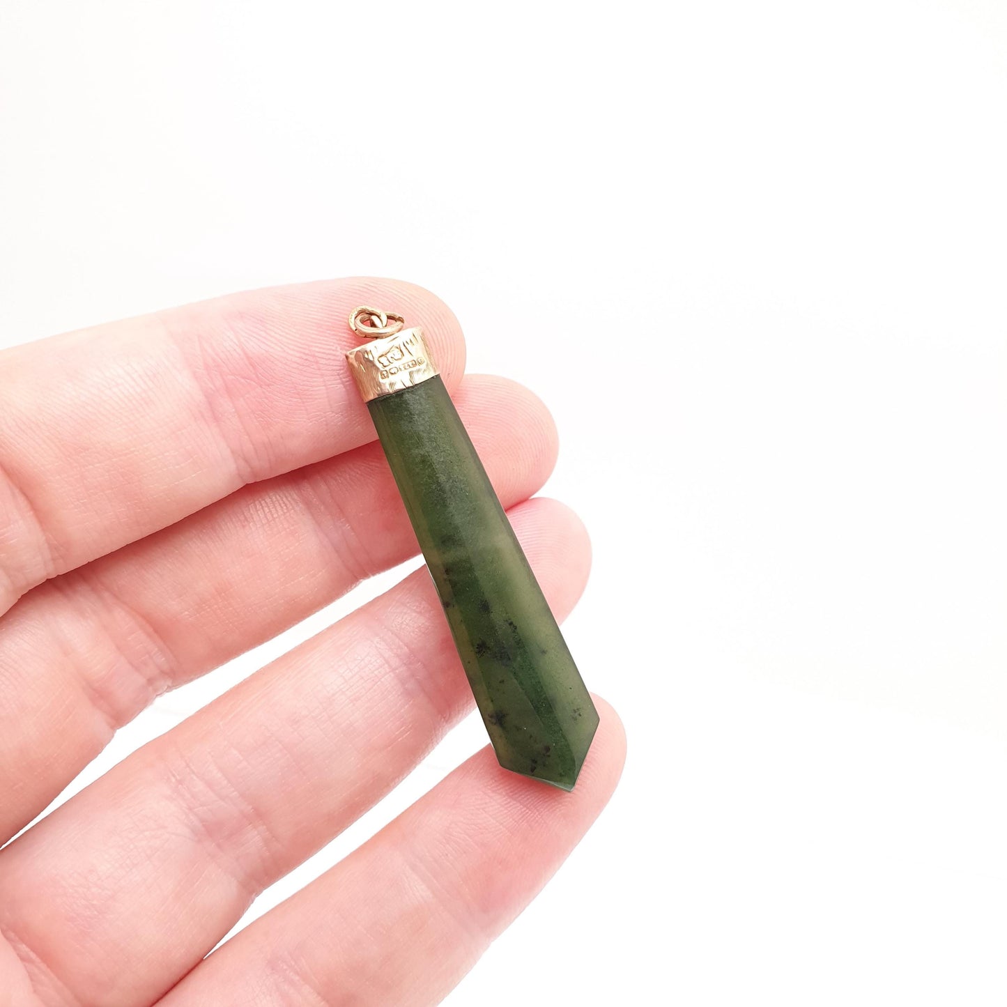 Antique 9ct 9kt Gold New Zealand Jade Necklace Pendant 1905 Hallmark New Zealand Maori Nephrite Green Solid 375 Women Jewelry Jewellery