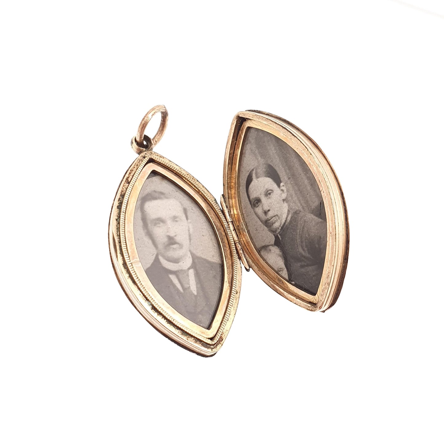 Antique Victorian 9ct 9k Gold Locket Pendant Greek Key Engraved Necklace Ellipse Eye Shape Solid 375 Back & Front Vintage Jewelry Jewellery