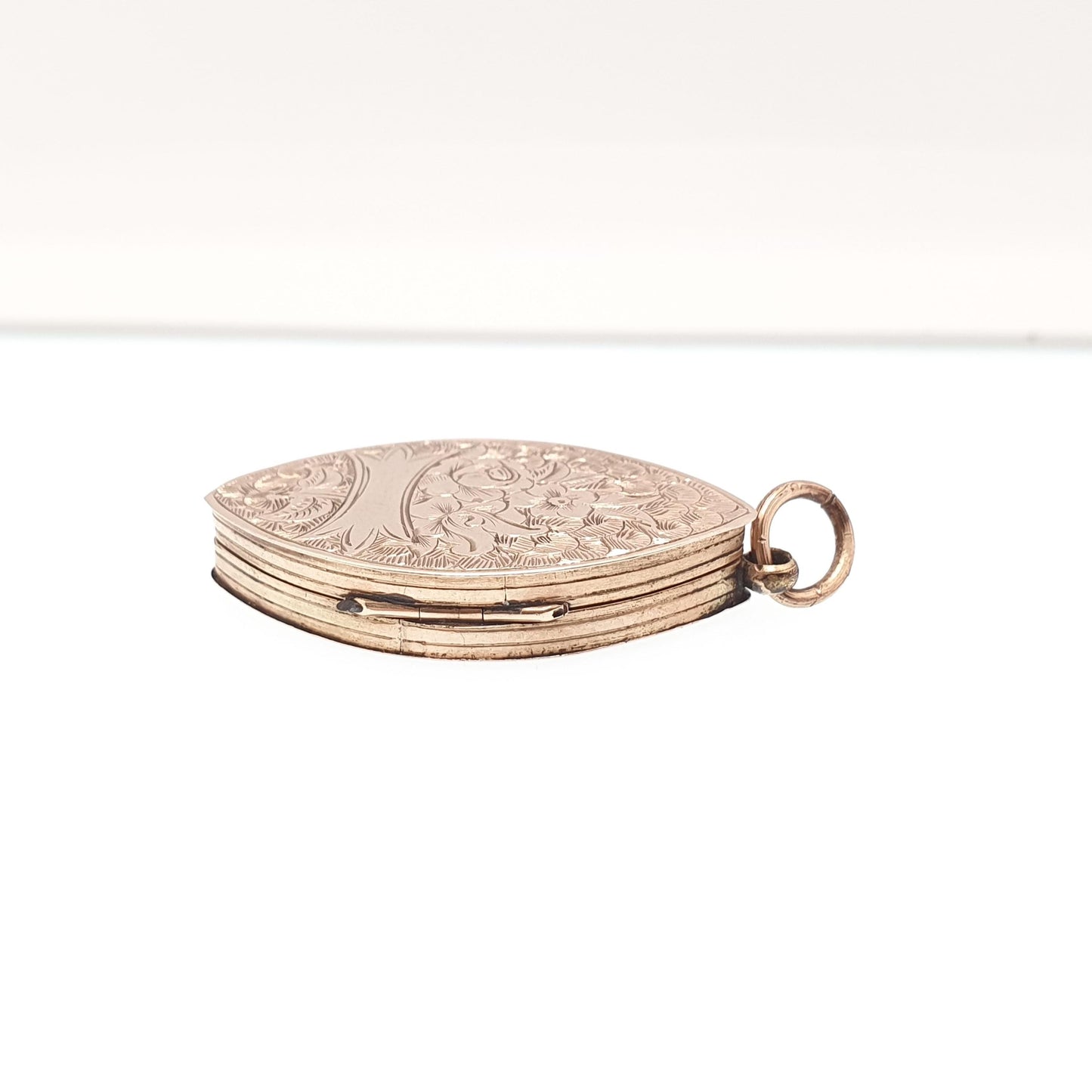 Antique Victorian 9ct 9k Gold Locket Pendant Greek Key Engraved Necklace Ellipse Eye Shape Solid 375 Back & Front Vintage Jewelry Jewellery