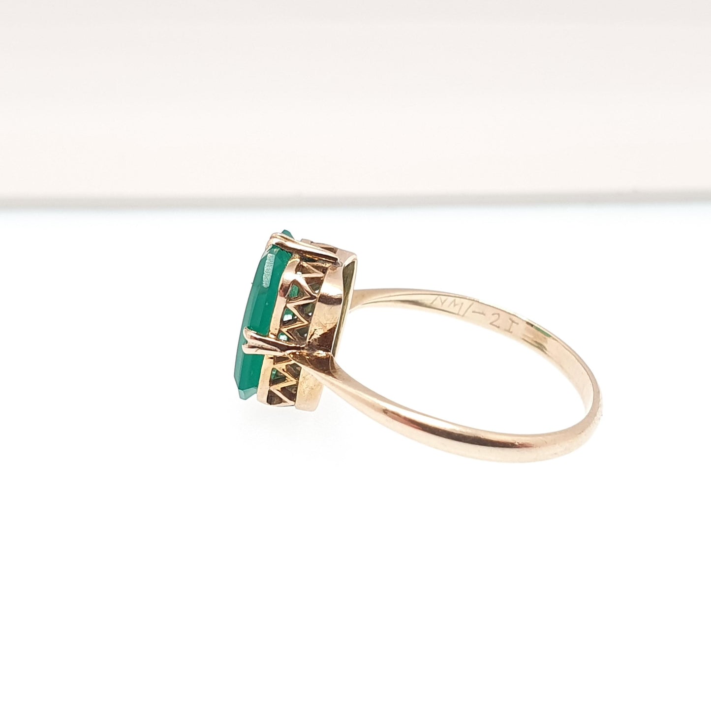 Antique 9ct Solid Gold Chrysoprase Ring Art Deco Solitaire Solid 9k 375 Rectangular Green Real Gemstone Womens Vintage Jewelry Jewellery