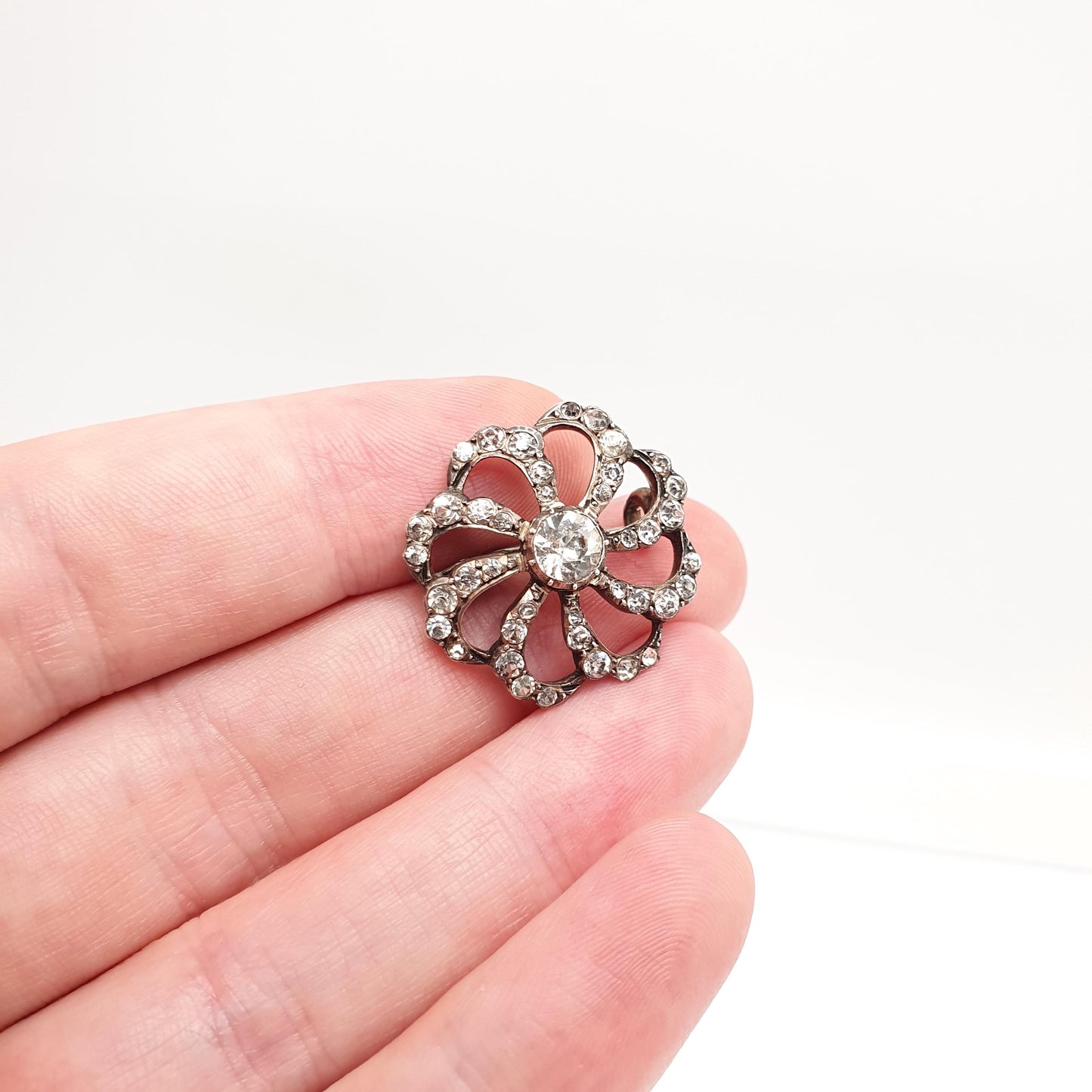 Antique Georgian Solid Silver Diamond Paste Brooch Spiral Swirl Old Cut Ornate Late 1800s Sparkly Foiled Glass Cute Jewelry Jewellery