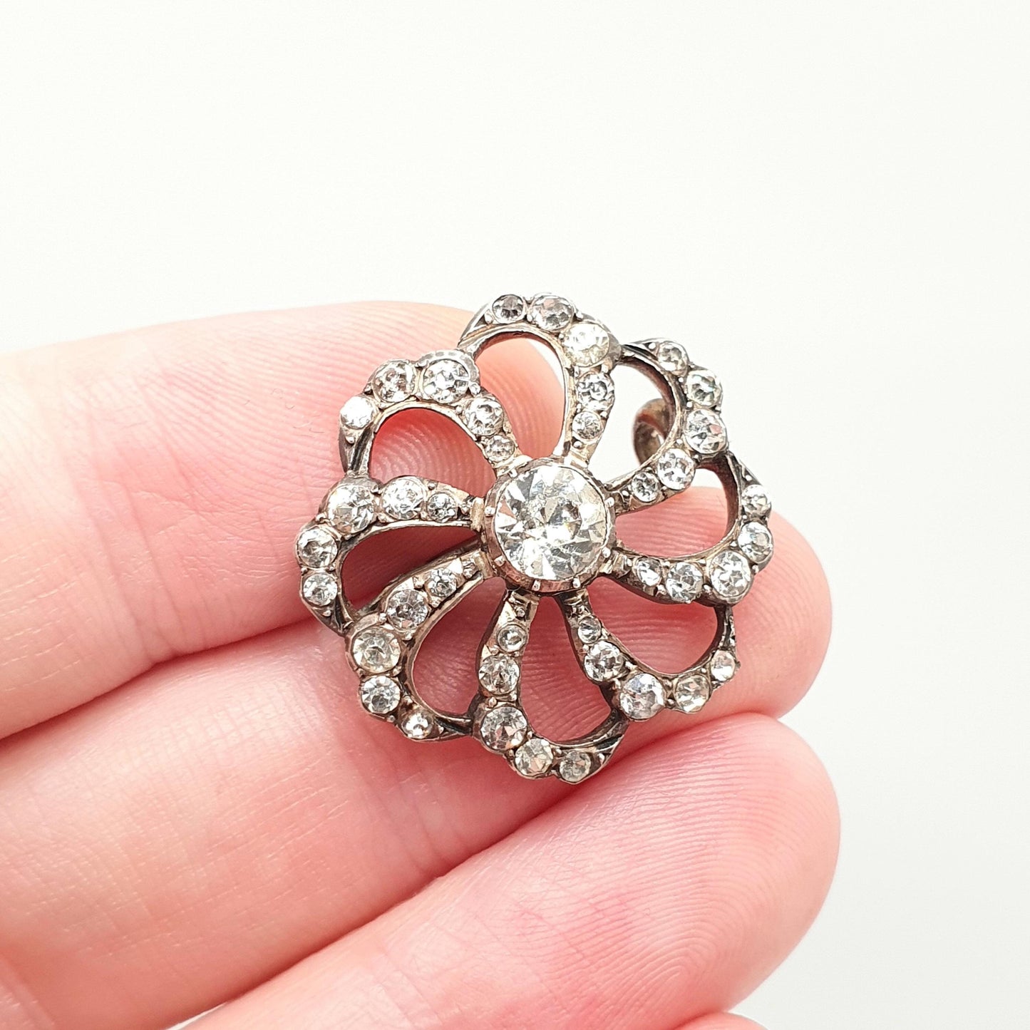 Antique Georgian Solid Silver Diamond Paste Brooch Spiral Swirl Old Cut Ornate Late 1800s Sparkly Foiled Glass Cute Jewelry Jewellery