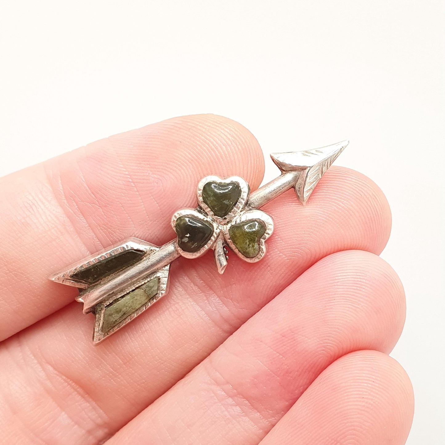 Antique Victorian Solid Silver Arrow Brooch Connemara Marble Clover Pin Irish Love Cupid Genuine Lucky 1800s Gift Vintage Jewellery Jewelry