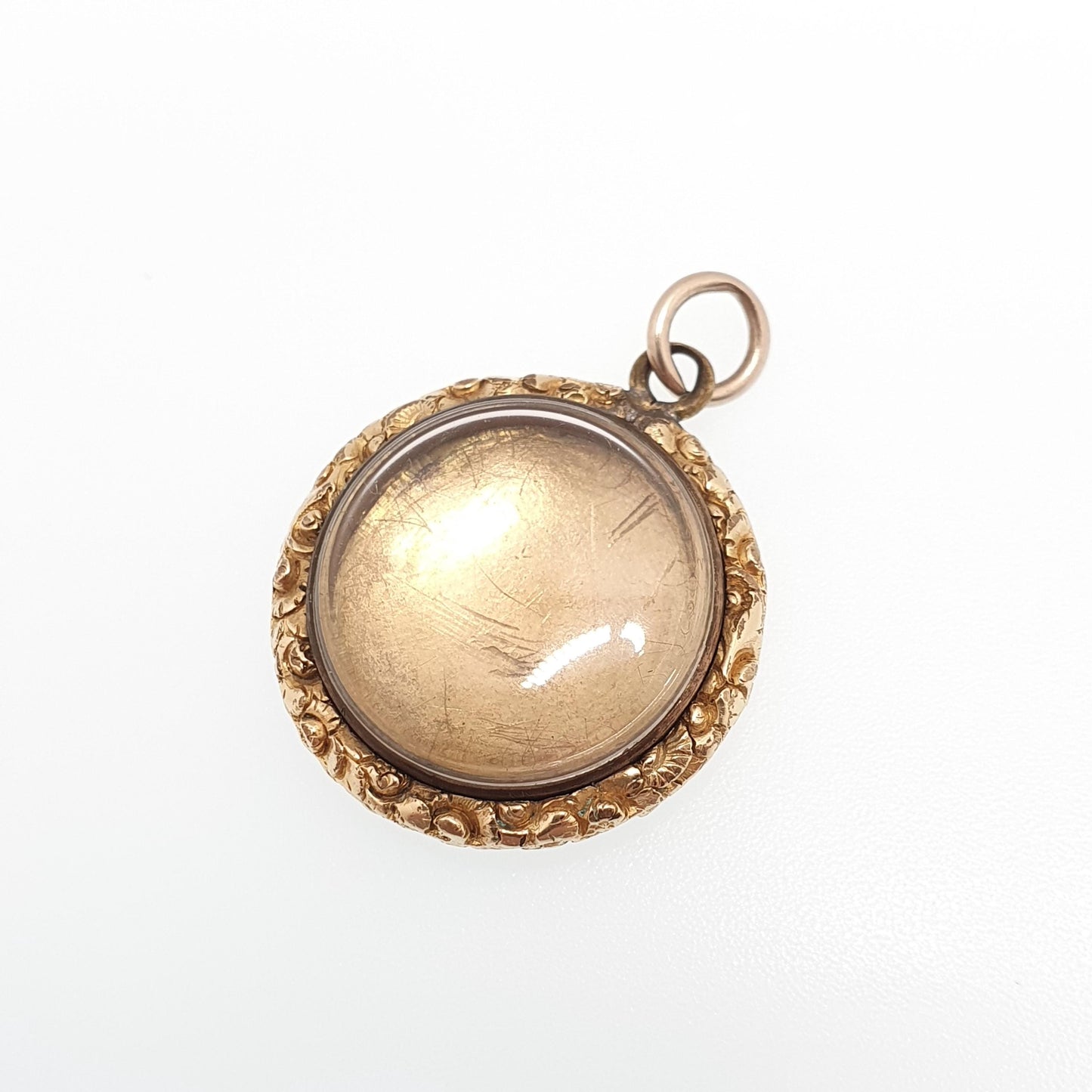 Antique Victorian 9ct Gold Locket Pendant Solid Gold Back Necklace Engraved Chased Border Vintage 1800s Picture Womens Jewelry Jewellery