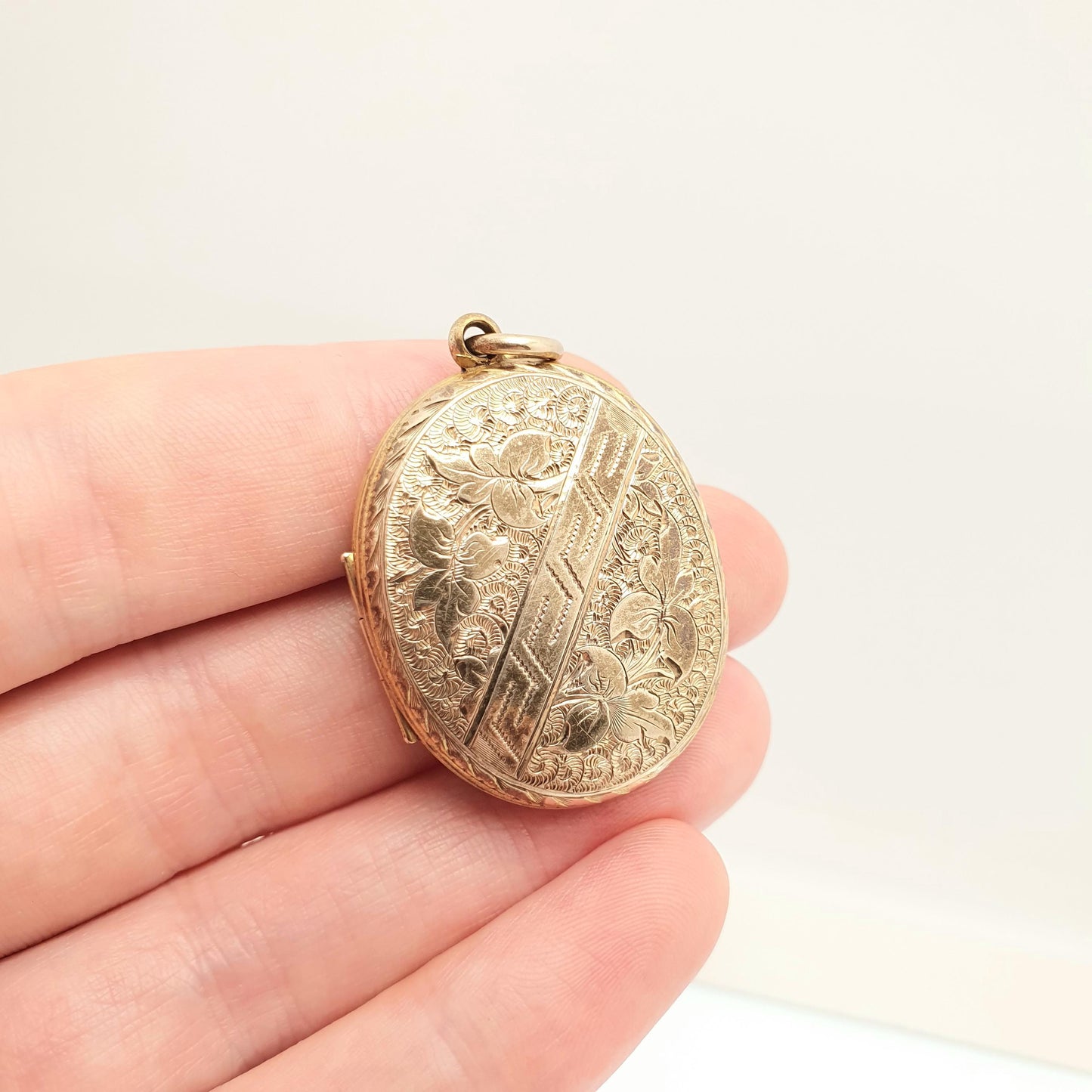 Antique Victorian 9ct Rose Gold Locket Buckle Hand Engraved Pendant Fine Estate Solid 375 9k Front Back Oval Large Vintage Jewelry Jewellery