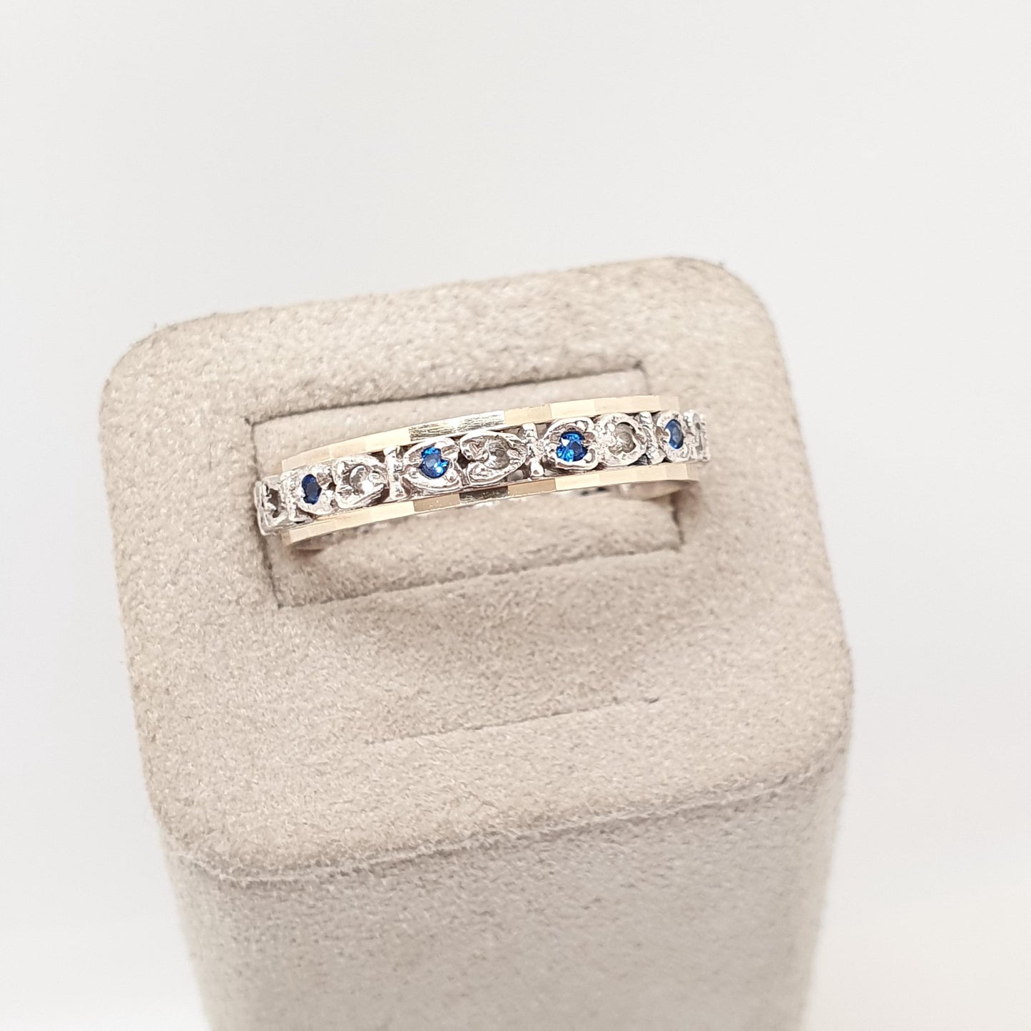 Vintage 9ct Gold Eternity Ring Blue White Spinel Heart Shape Full Real Genuine Gemstone Solid 9k 375 Hallmarked Womens Jewelry Jewellery