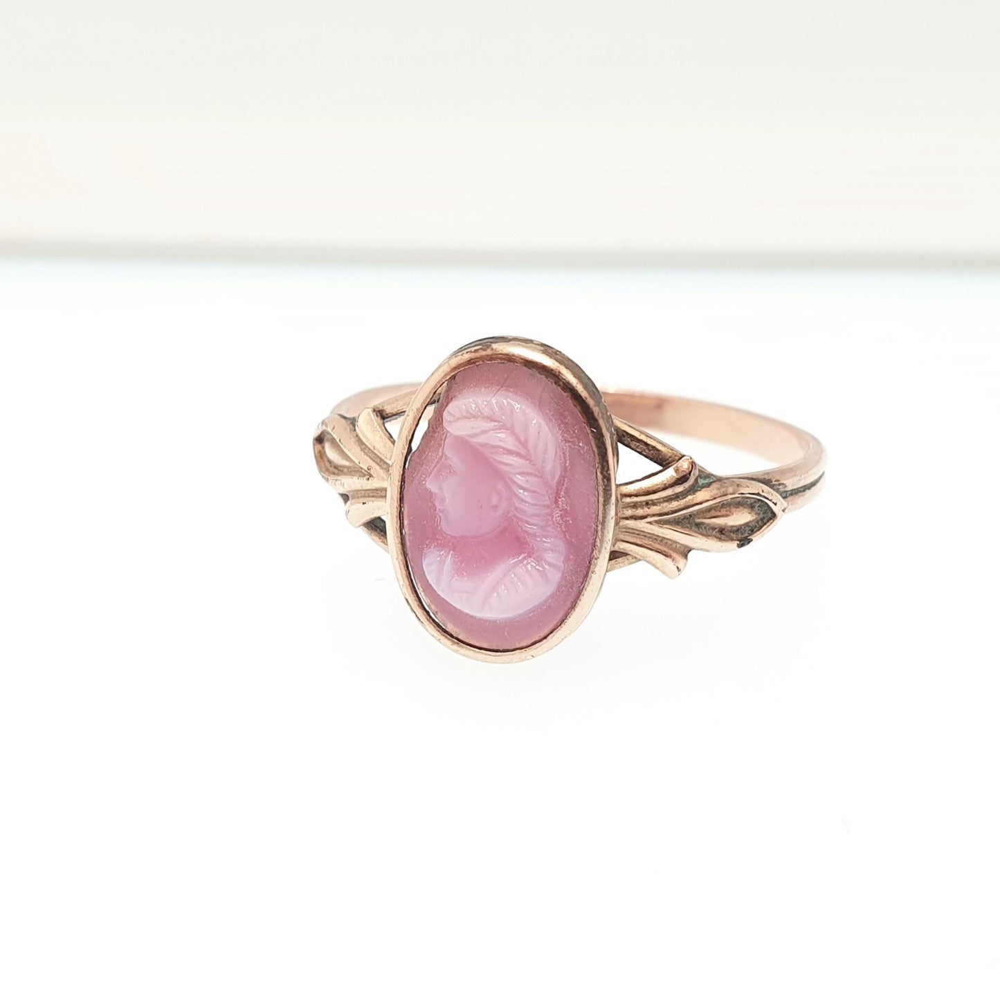 Antique Rolled Gold Glass Pink Cameo Ring Victorian Rose Gold Filled Faux Signet Costume Jewellery Jewelry Vintage Rings Womens Ladies