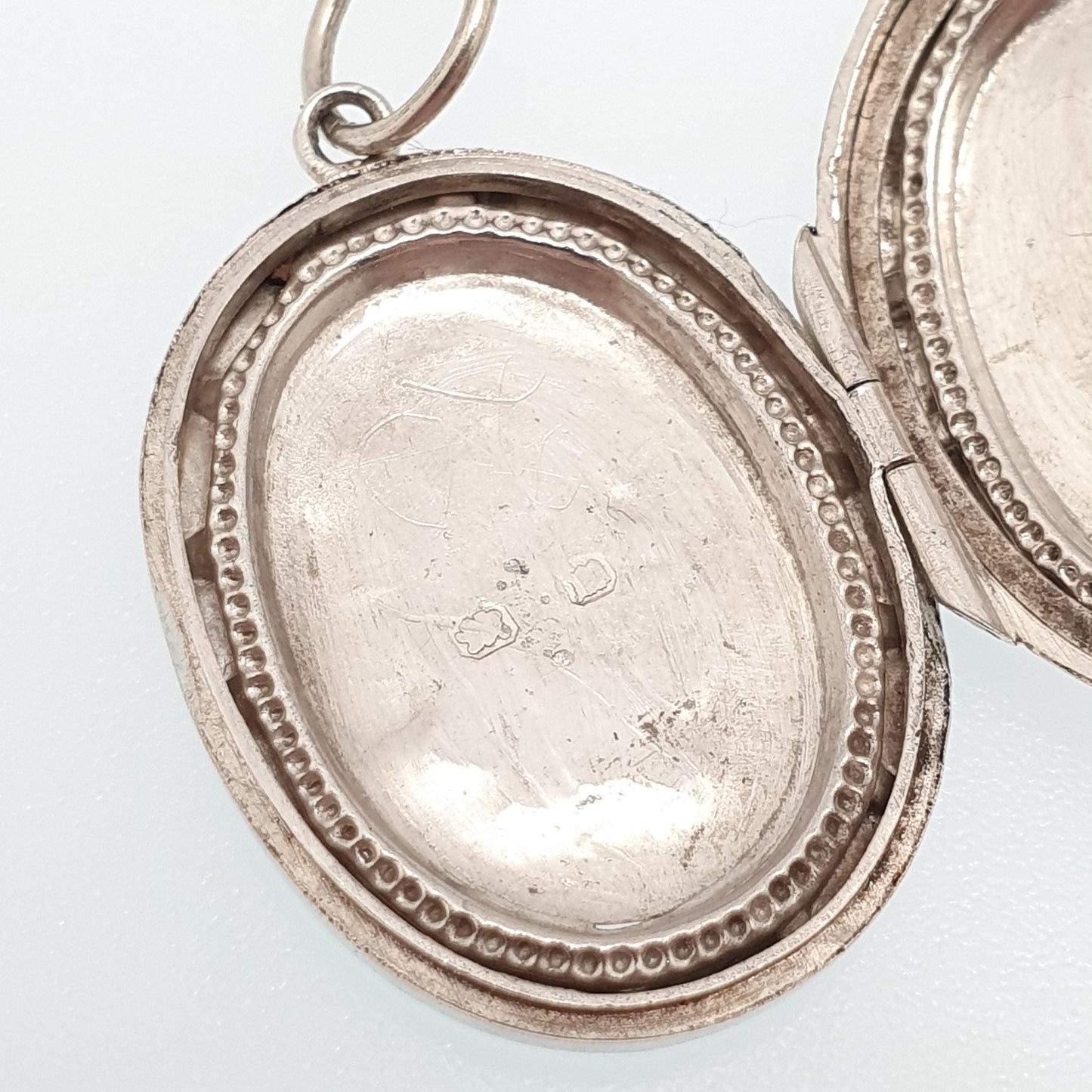 Antique Sterling Silver Victorian Locket 1896 Hallmark Oval Small Cute Necklace Vintage Pendant Geometric Photo Womens Jewelry Jewellery