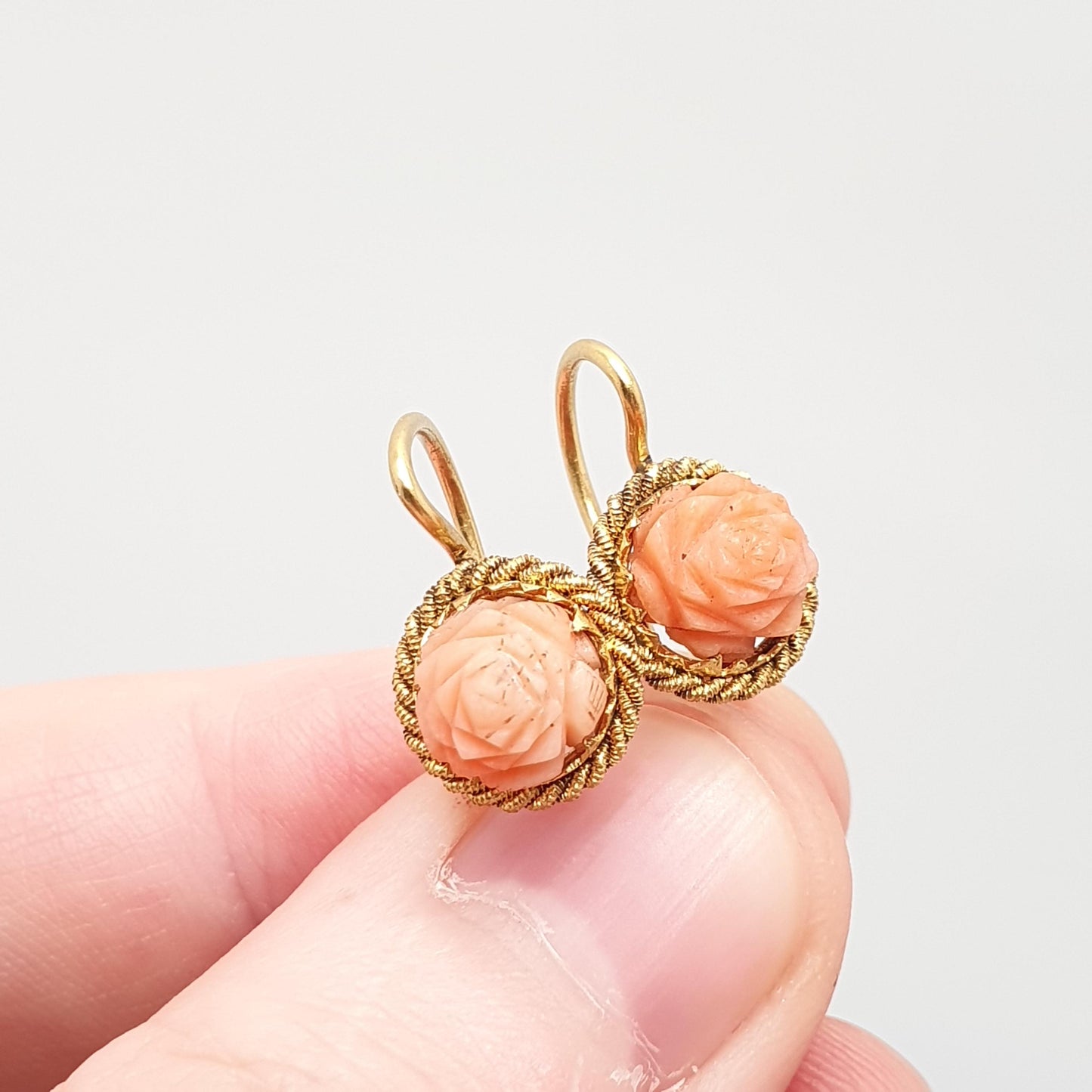 Antique 18k 18ct Gold Coral Earrings Carved Flower Angle Skin Orange Solid 750 Hook Drop Dangle Italian Elegant Womens Jewelry Jewellery