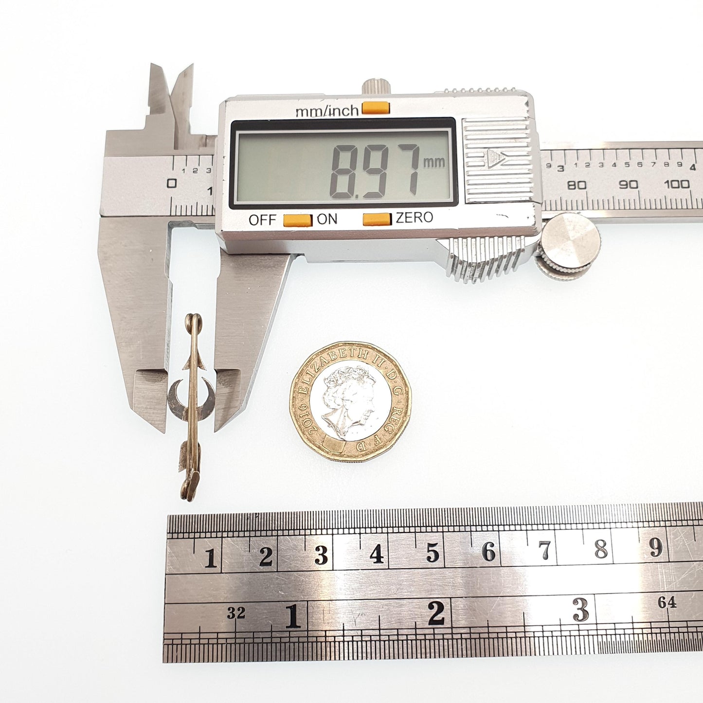 Antique Victorian Solid Silver Arrow Moon Brooch Pin Sagittarius Archer Love Cupid Genuine 1800s Gift Vintage Womens Mens Jewellery Jewelry