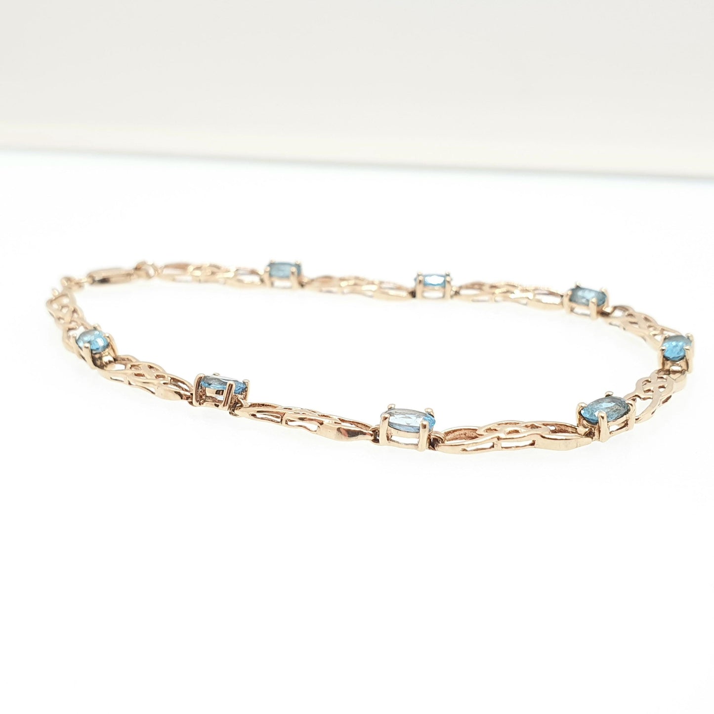Vintage 9k 9ct Gold Aquamarine Topaz Bracelet Celtic Knot 18.5cm 7.25" 4.04g Hallmarked Solid Gemstone Swiss Blue Womens Jewellery Jewelry