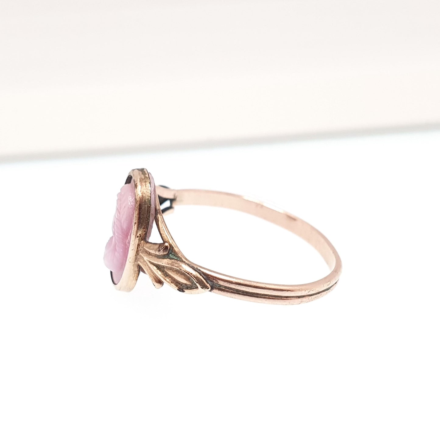 Antique Rolled Gold Glass Pink Cameo Ring Victorian Rose Gold Filled Faux Signet Costume Jewellery Jewelry Vintage Rings Womens Ladies
