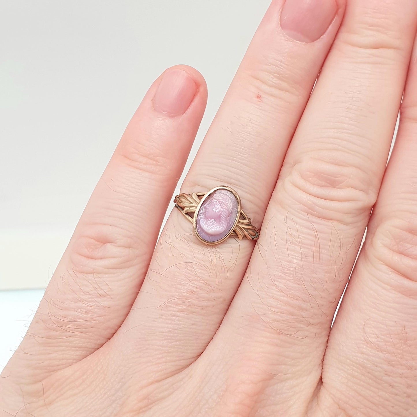 Antique Rolled Gold Glass Pink Cameo Ring Victorian Rose Gold Filled Faux Signet Costume Jewellery Jewelry Vintage Rings Womens Ladies
